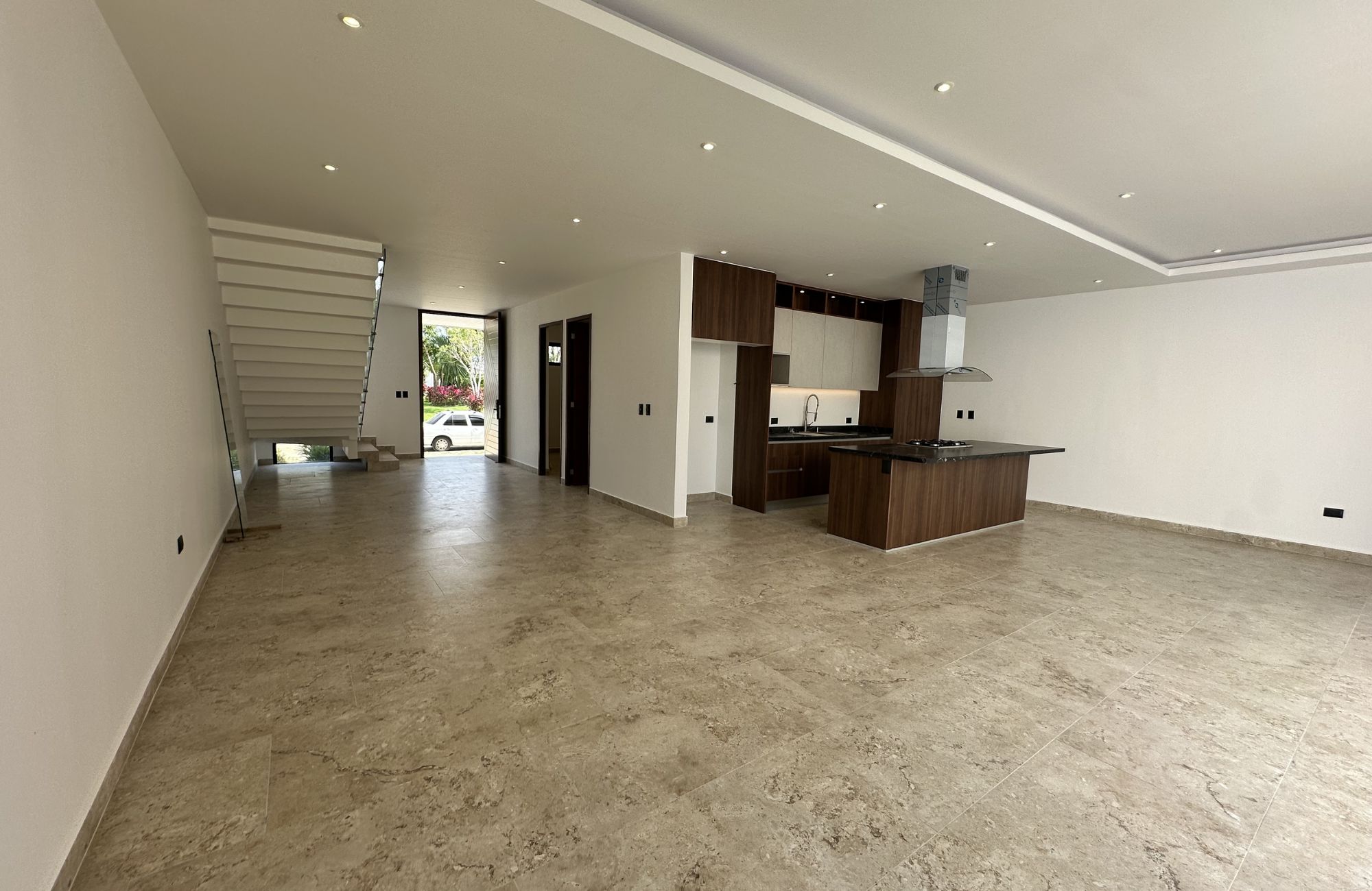 Casa con alberca privada, en venta, Residencial Rio, Huayac&aacute;n, Canc&uacute;n