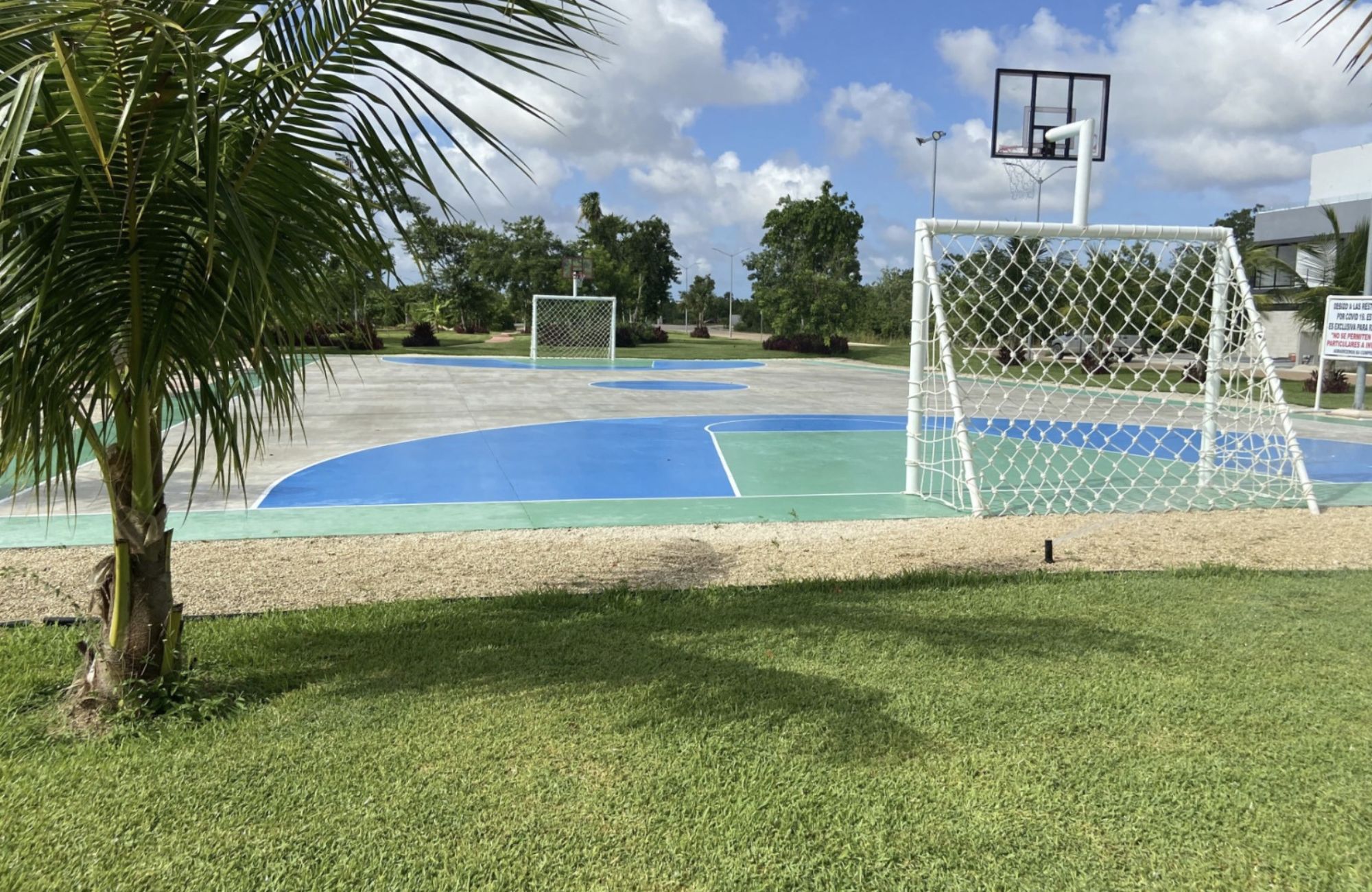 Casa con alberca privada, en venta, Residencial Rio, Huayac&aacute;n, Canc&uacute;n