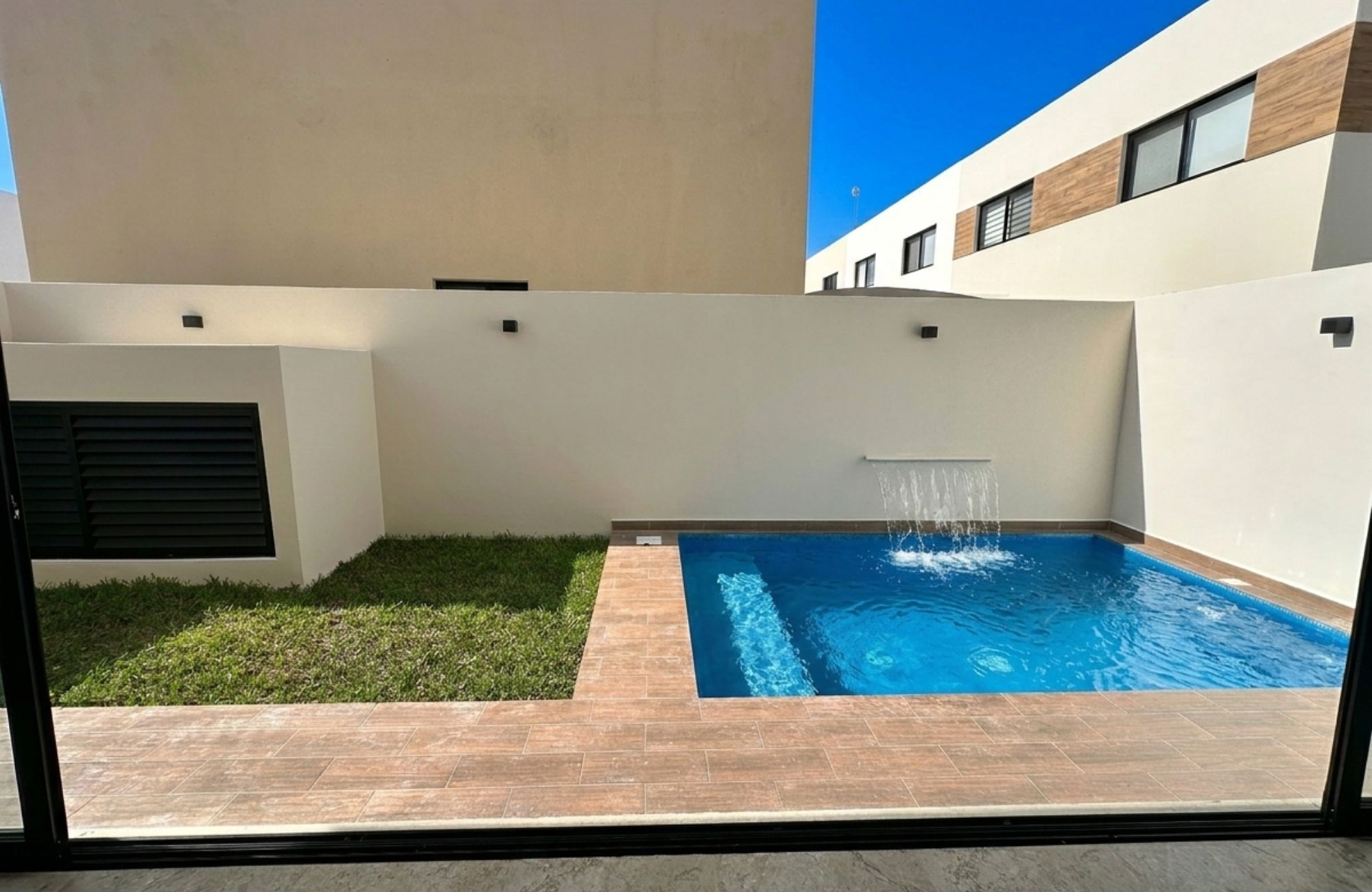 Casa con alberca privada, en venta, Residencial Rio, Huayac&aacute;n, Canc&uacute;n