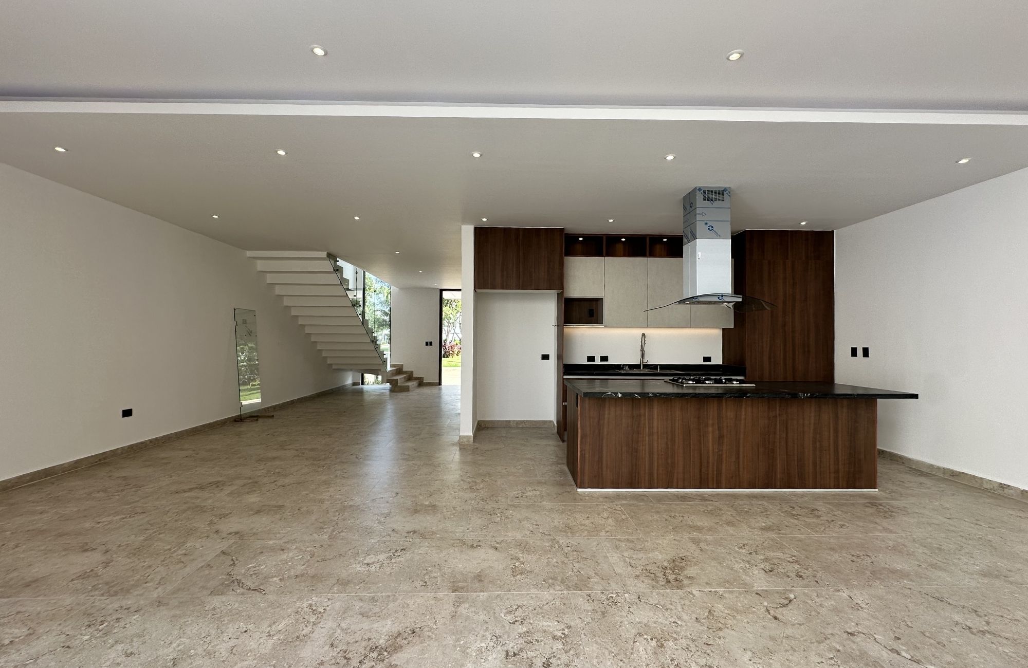 Casa con alberca privada, en venta, Residencial Rio, Huayac&aacute;n, Canc&uacute;n