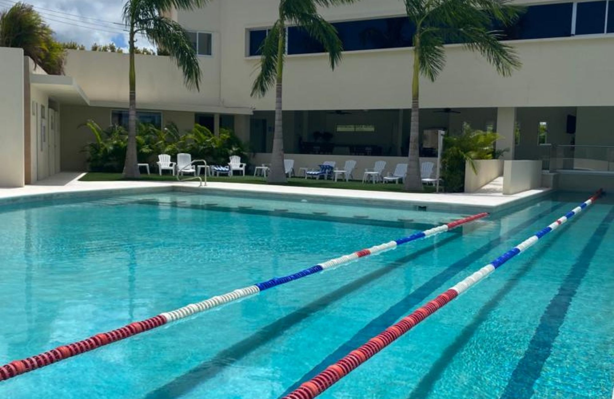 Casa con alberca privada, en venta, Residencial Rio, Huayac&aacute;n, Canc&uacute;n