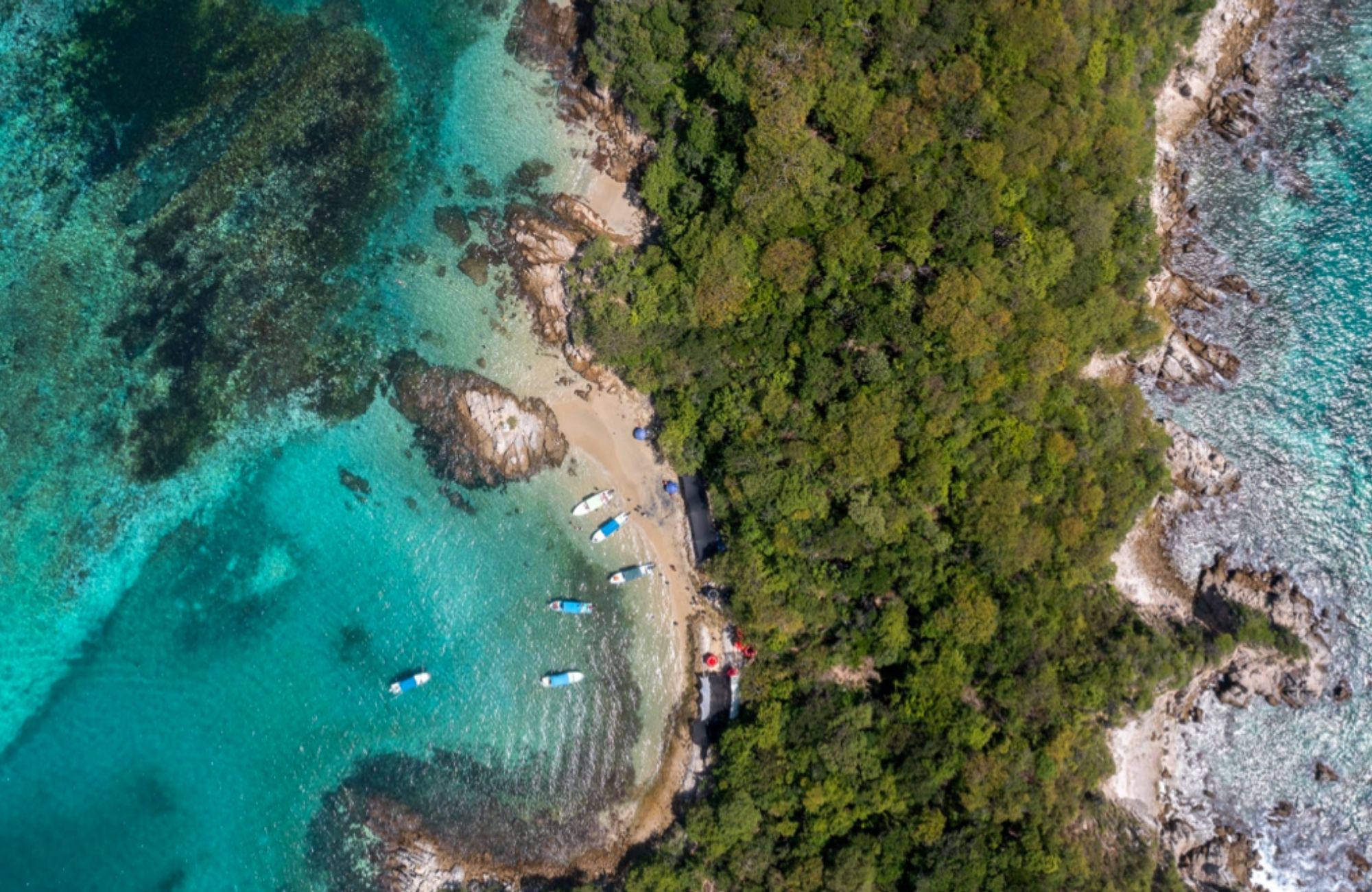 Oceanfront lot, ultra-low density, signature architecture, for sale, Sector Viol&iacute;n, Huatulco