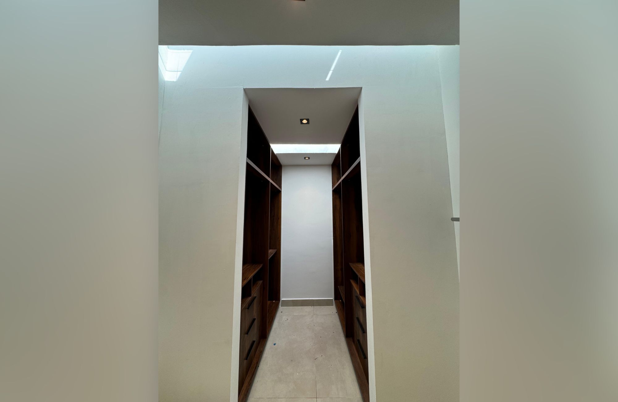 Residence with garden and private pool for sale, Yucat&aacute;n Country Club, M&eacute;rida