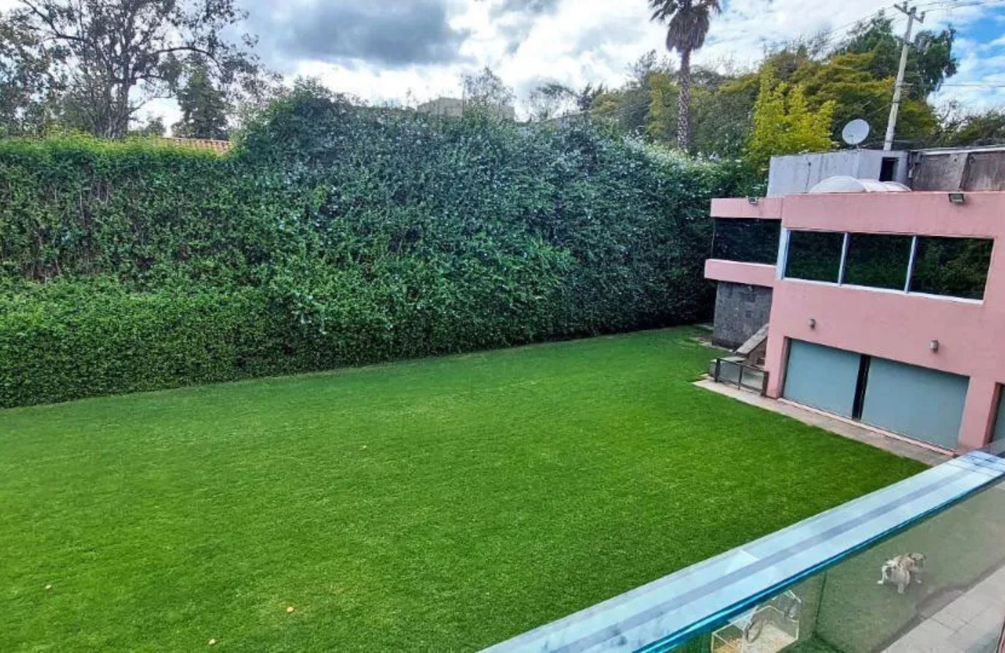 Luxury residence with pool and tennis court for sale, Lomas Altas, Mexico City