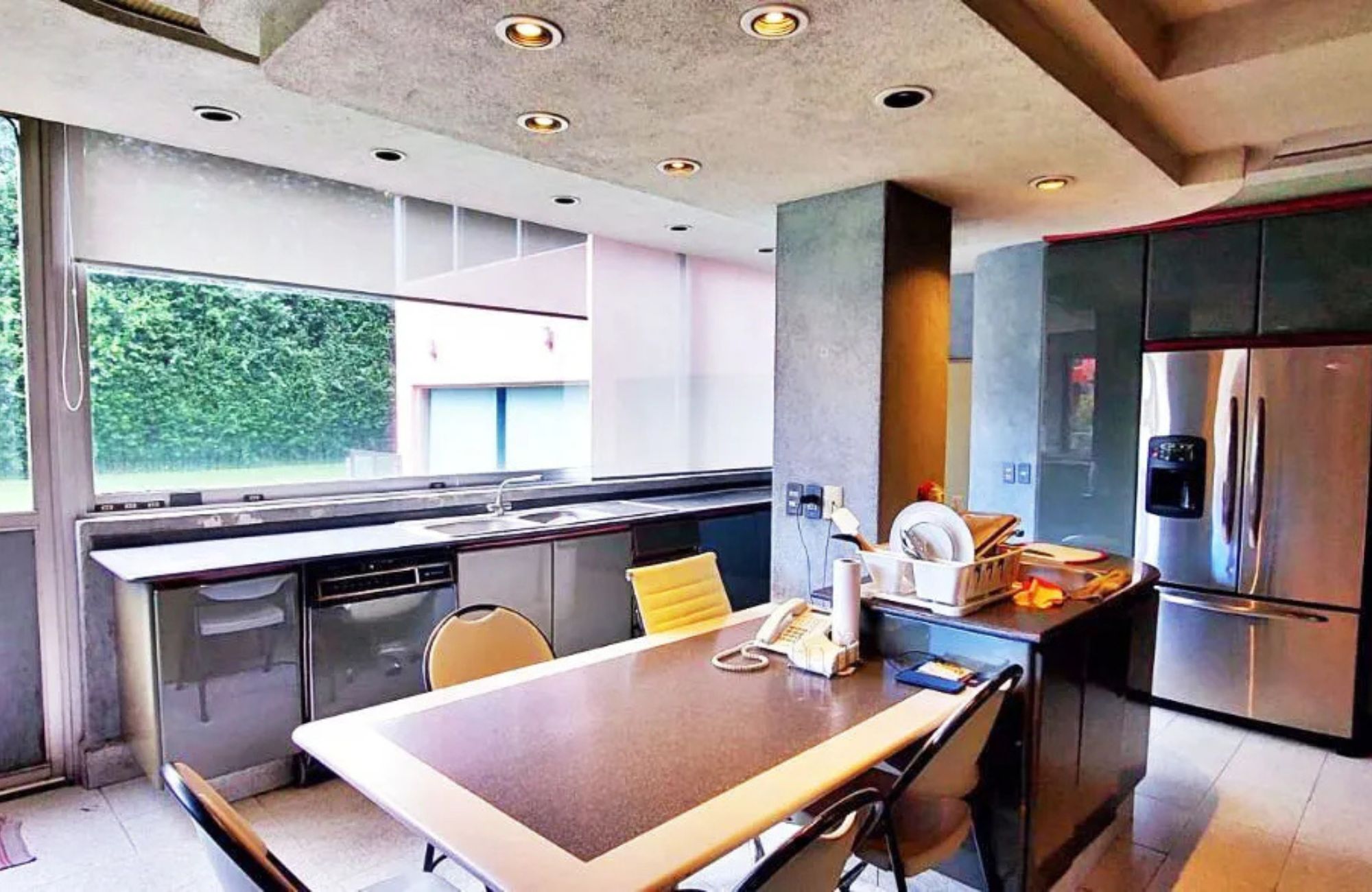 Luxury residence with pool and tennis court for sale, Lomas Altas, Mexico City