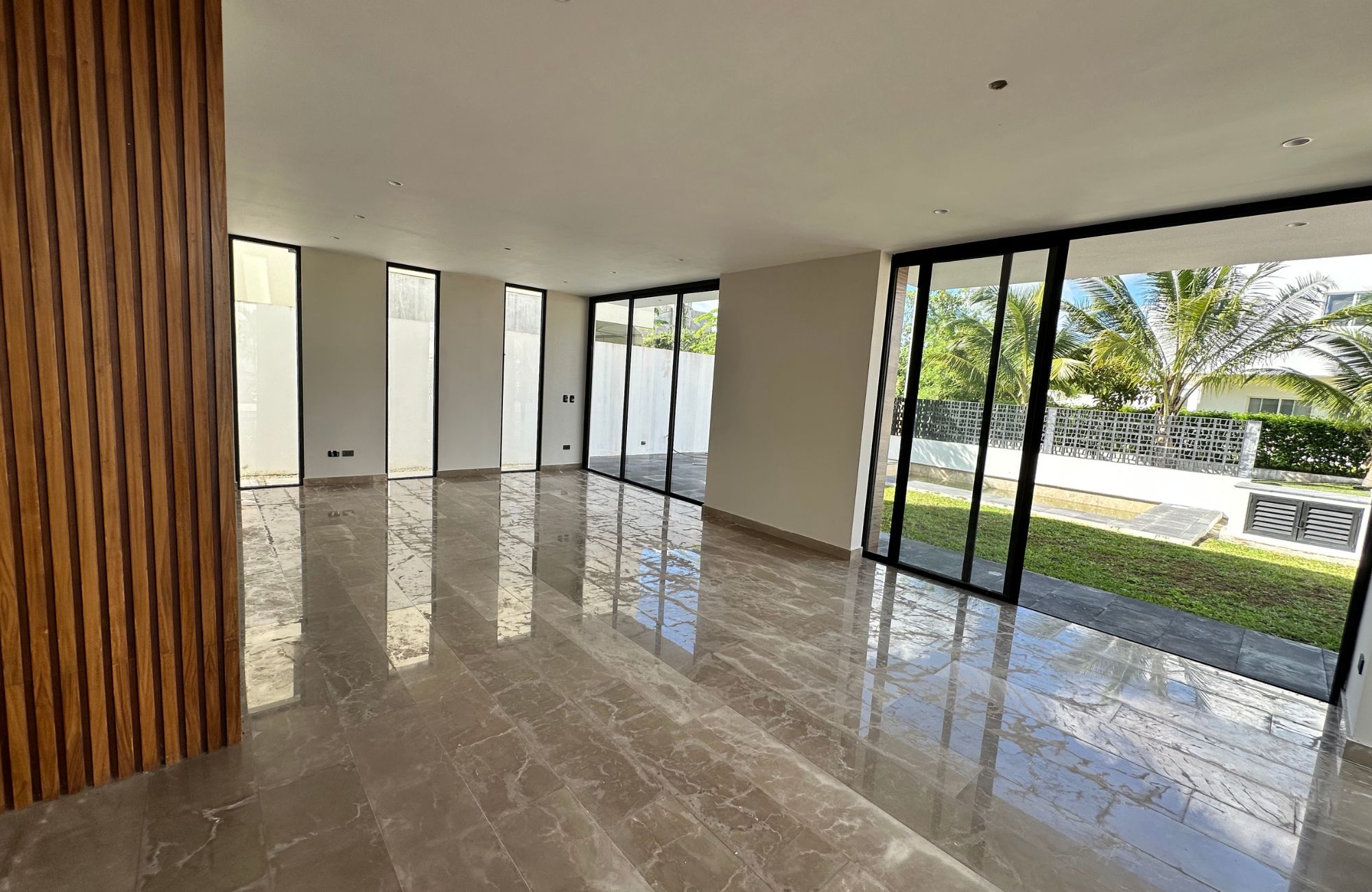 Casa estilo mexicano con alberca, en venta, Zona Hotelera Canc&uacute;n