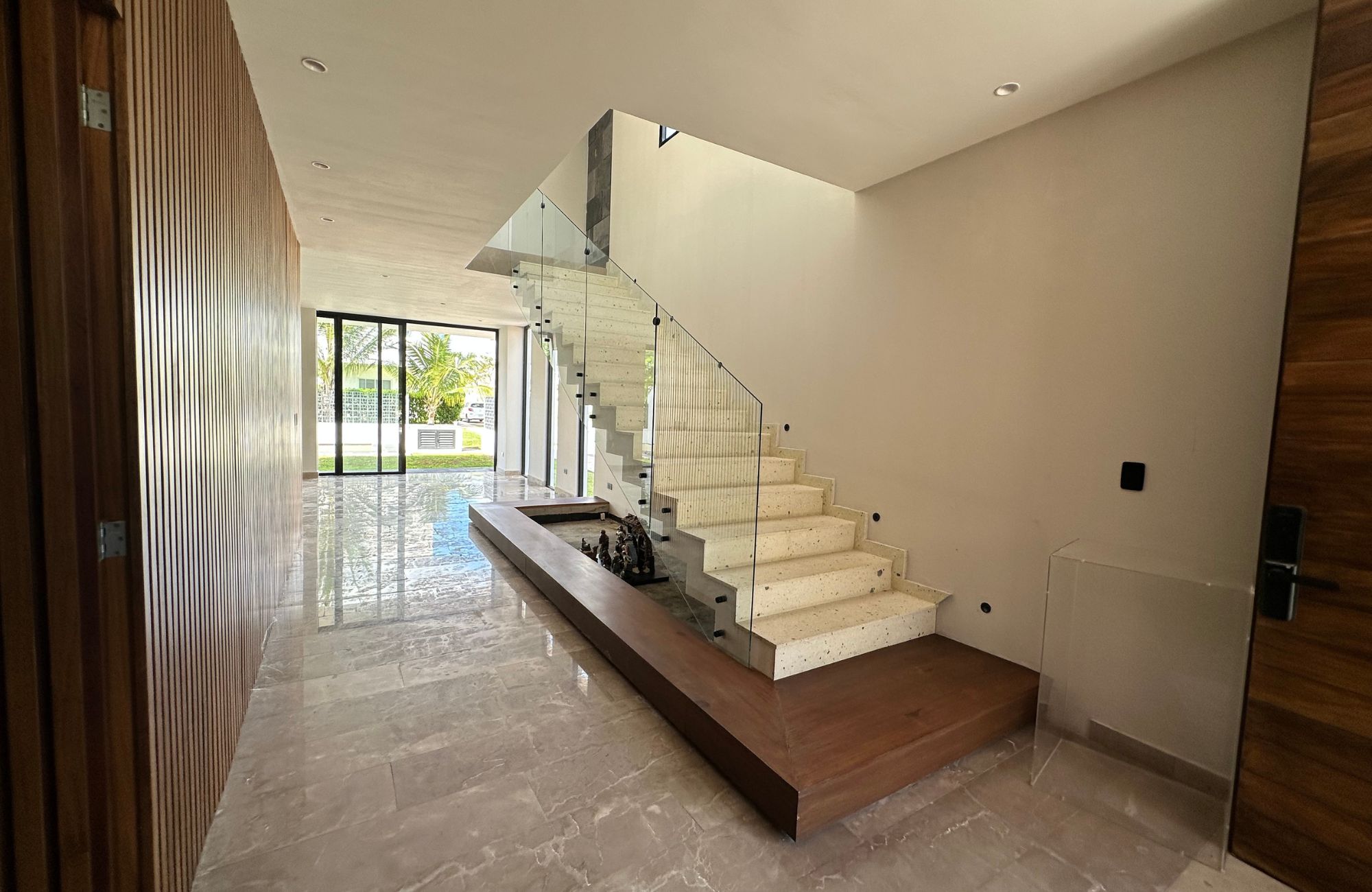 Casa estilo mexicano con alberca, en venta, Zona Hotelera Canc&uacute;n