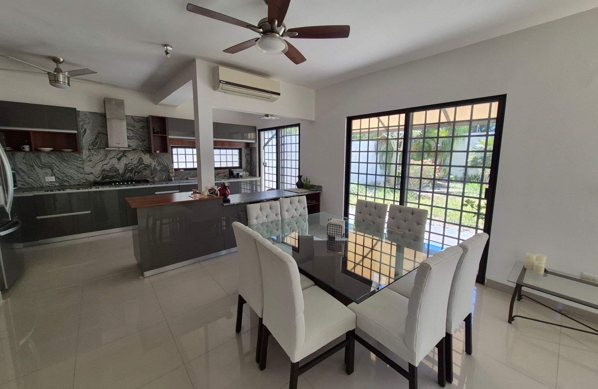 Two-Story House with Private Pool for Sale in Temoz&oacute;n Norte, M&eacute;rida
