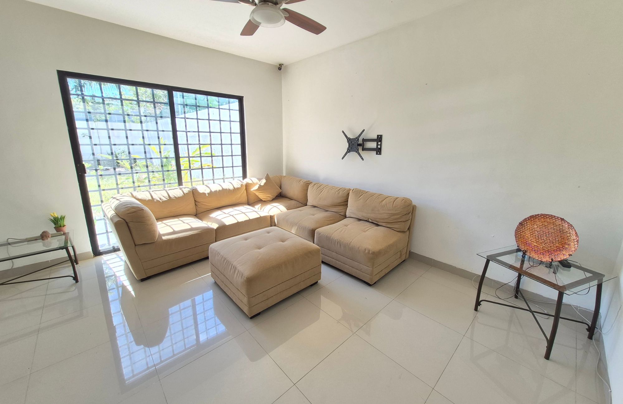 Two-Story House with Private Pool for Sale in Temoz&oacute;n Norte, M&eacute;rida