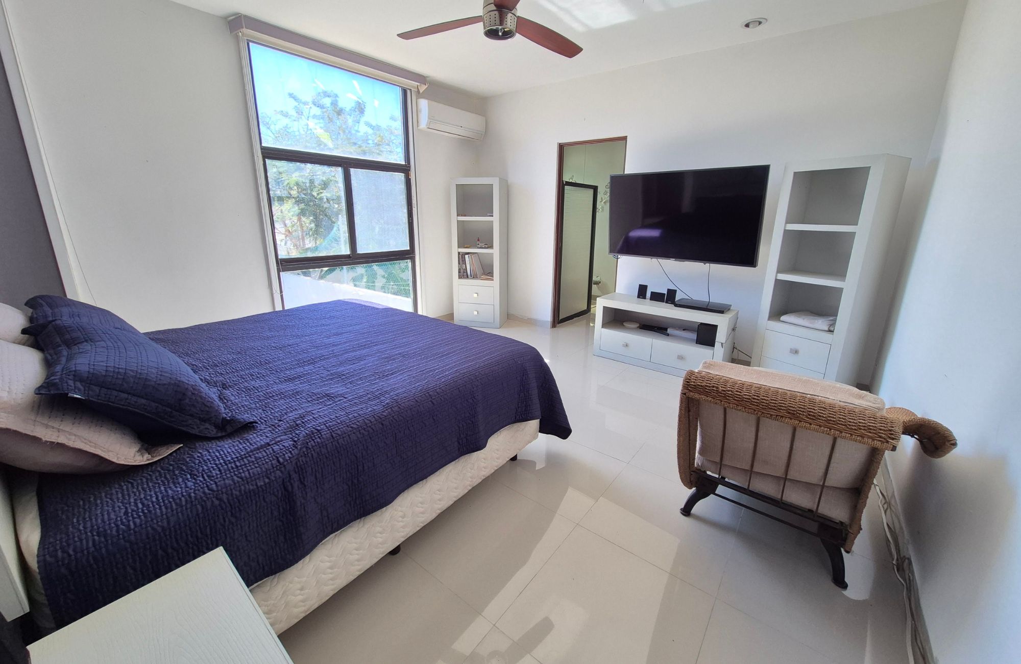 Two-Story House with Private Pool for Sale in Temoz&oacute;n Norte, M&eacute;rida