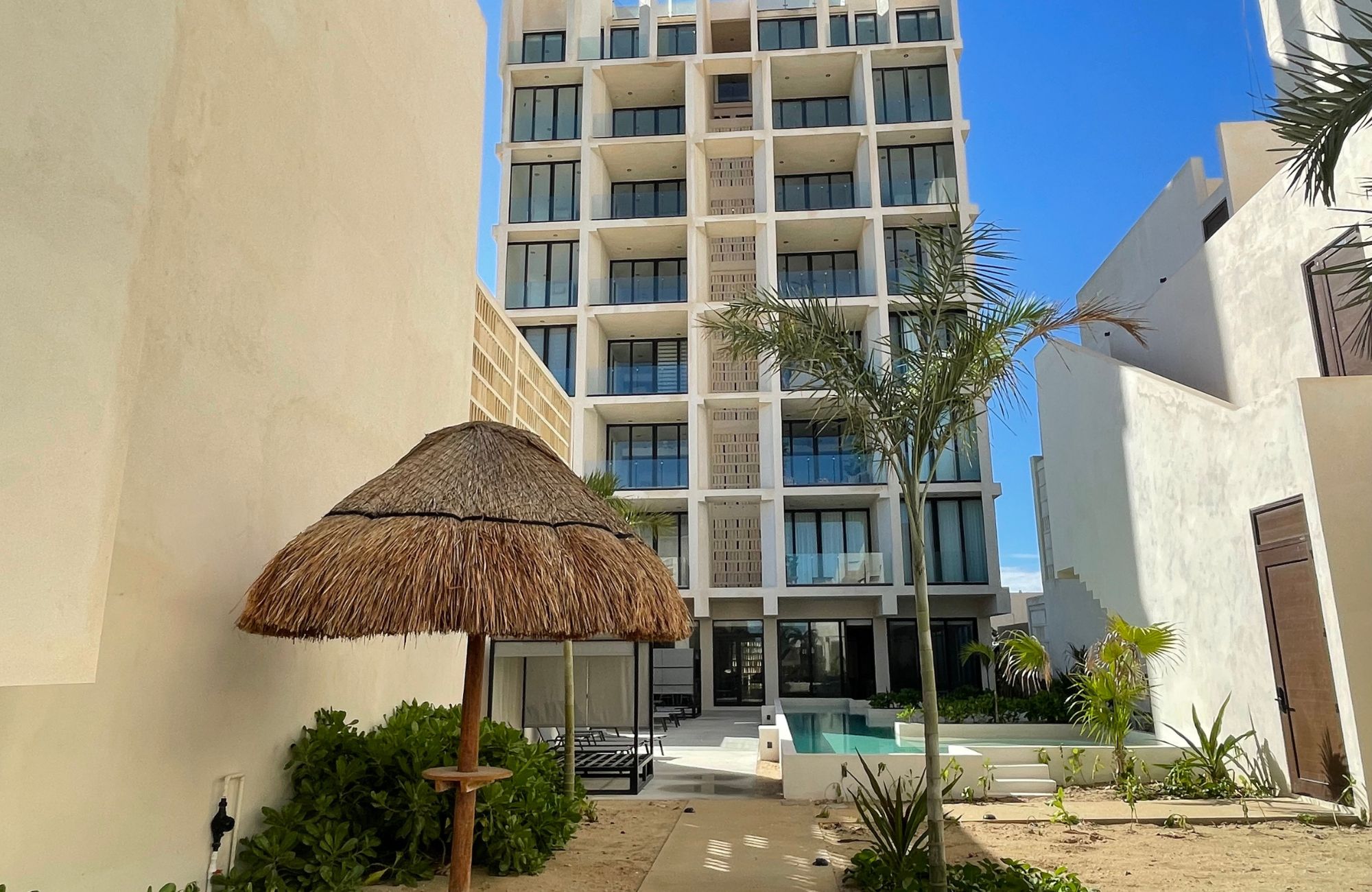 Luxury penthouse with private terrace for sale, Santa Gertrudis Copo, M&eacute;rida