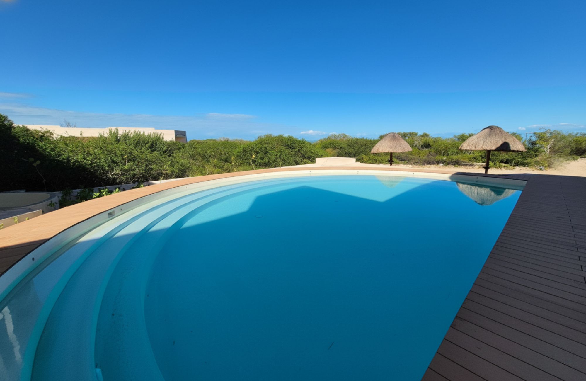 Oceanfront villa with private pool, for sale, Telchac, M&eacute;rida