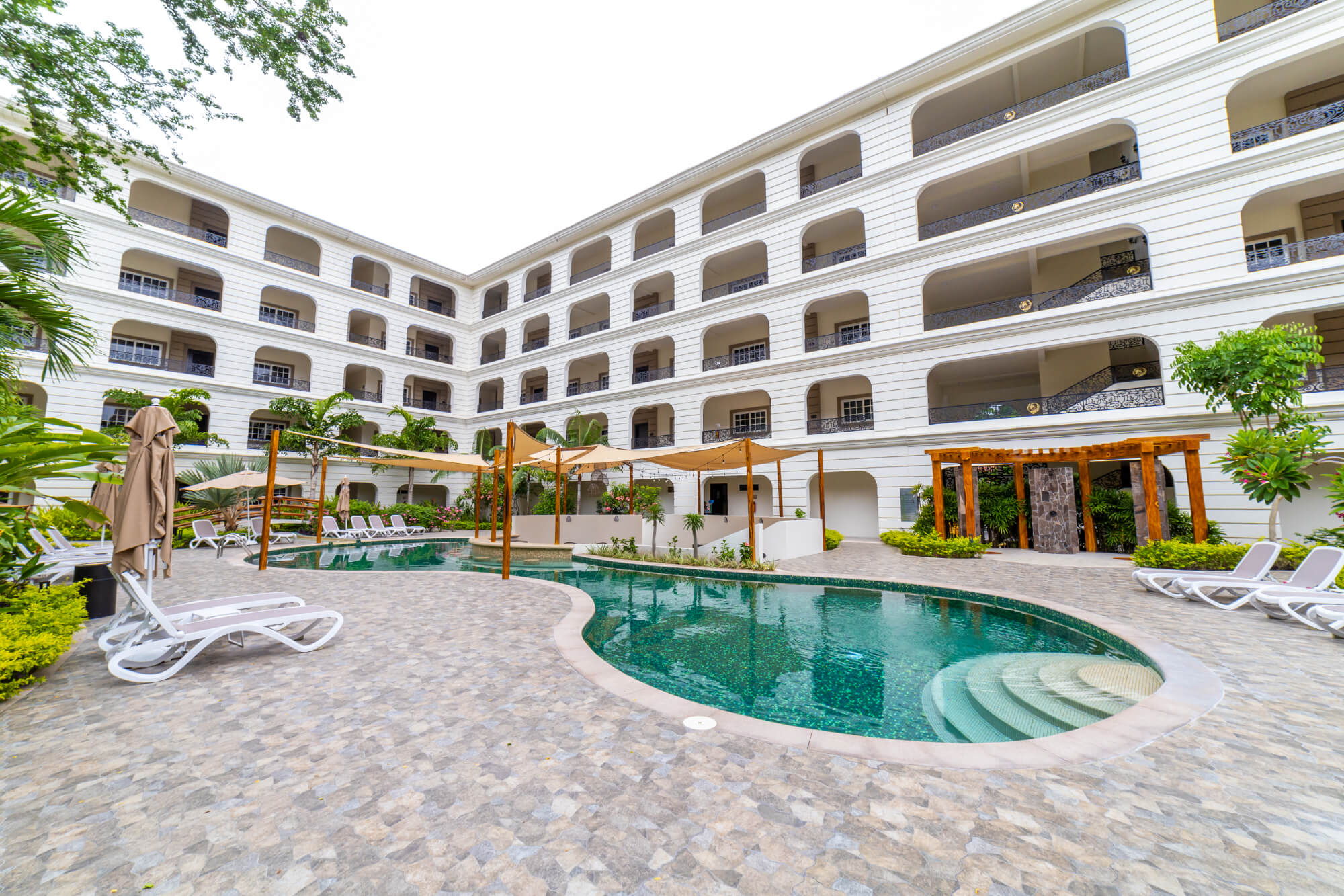 Apartment with terrace and pool in pre-construction, fifth avenue, sale, Huatulco