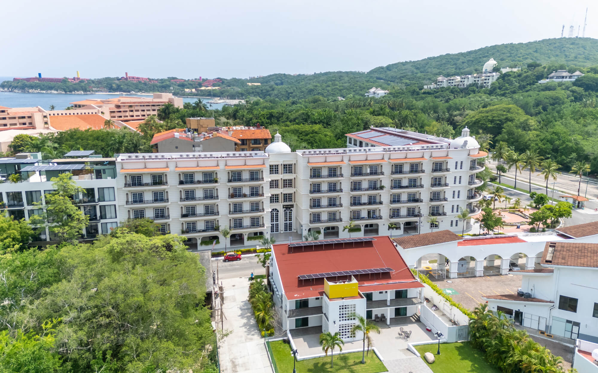 Apartment with terrace and pool in pre-construction, fifth avenue, sale, Huatulco