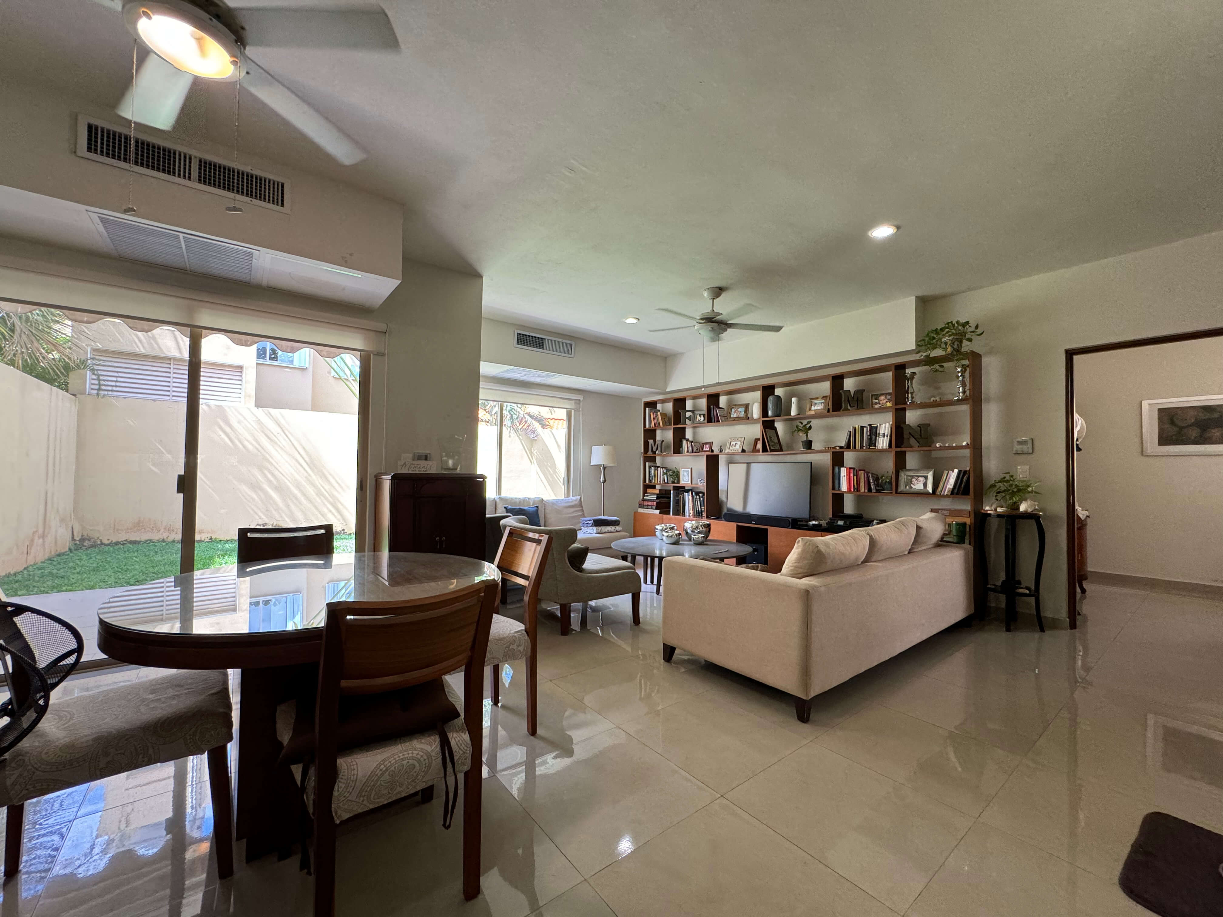 Corner house with Independent Studio, for Sale, Centro Maya, Playa del Carmen