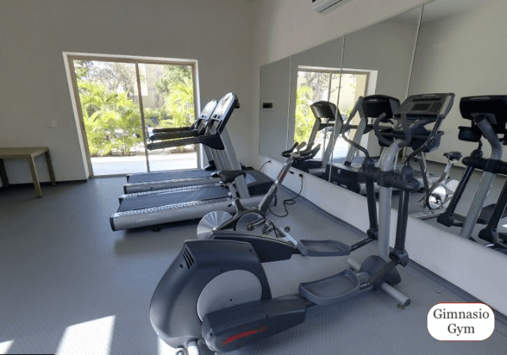 Corner house with Independent Studio, for Sale, Centro Maya, Playa del Carmen