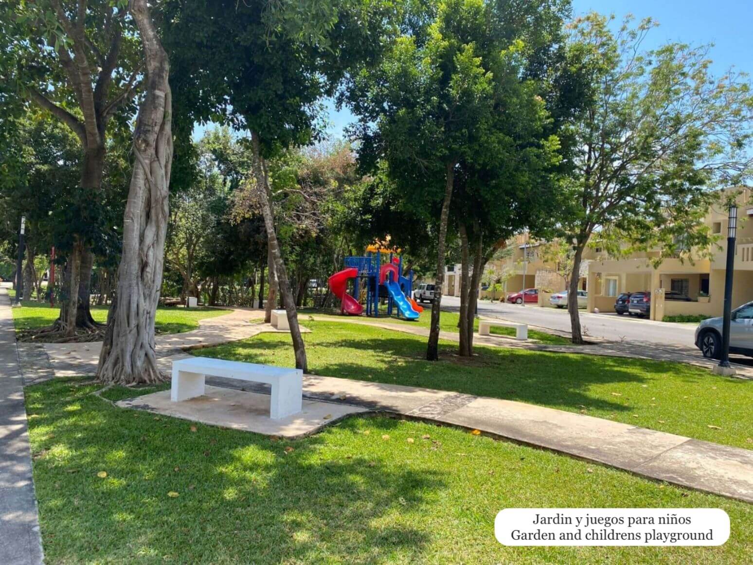 Corner house with Independent Studio, for Sale, Centro Maya, Playa del Carmen