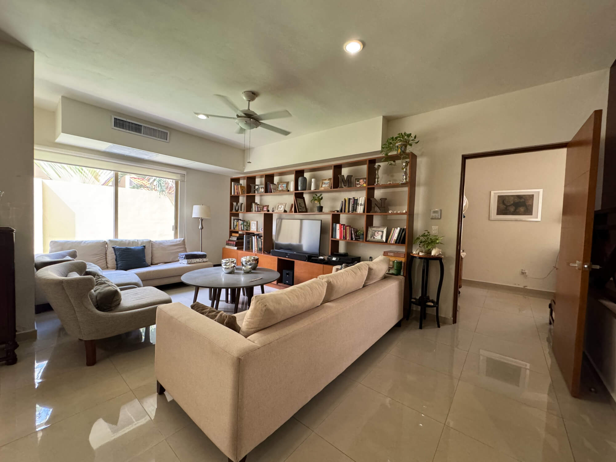Corner house with Independent Studio, for Sale, Centro Maya, Playa del Carmen