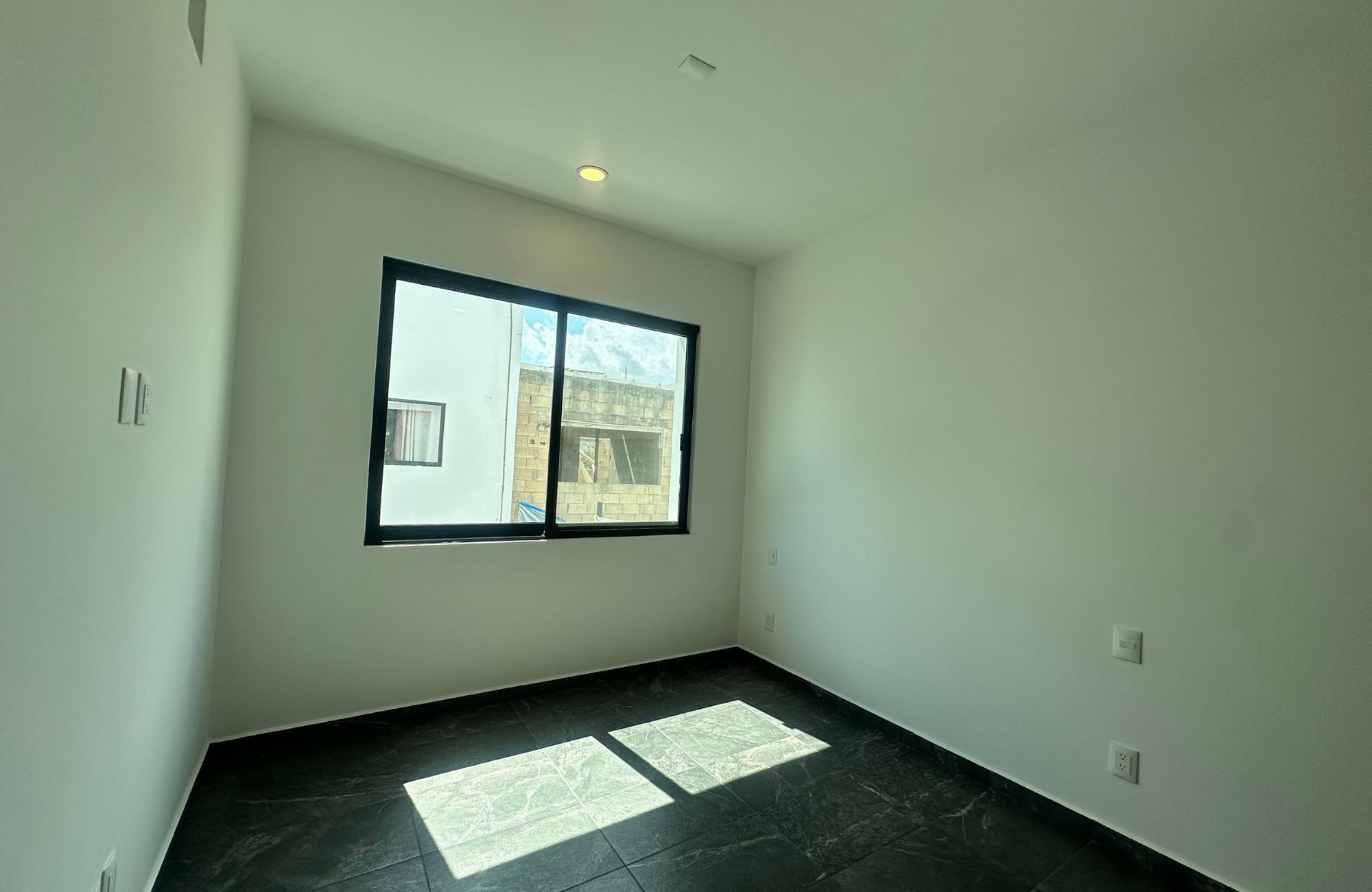 House with Private Pool, For Sale, Residencial Rio, Huayac&aacute;n, Canc&uacute;n