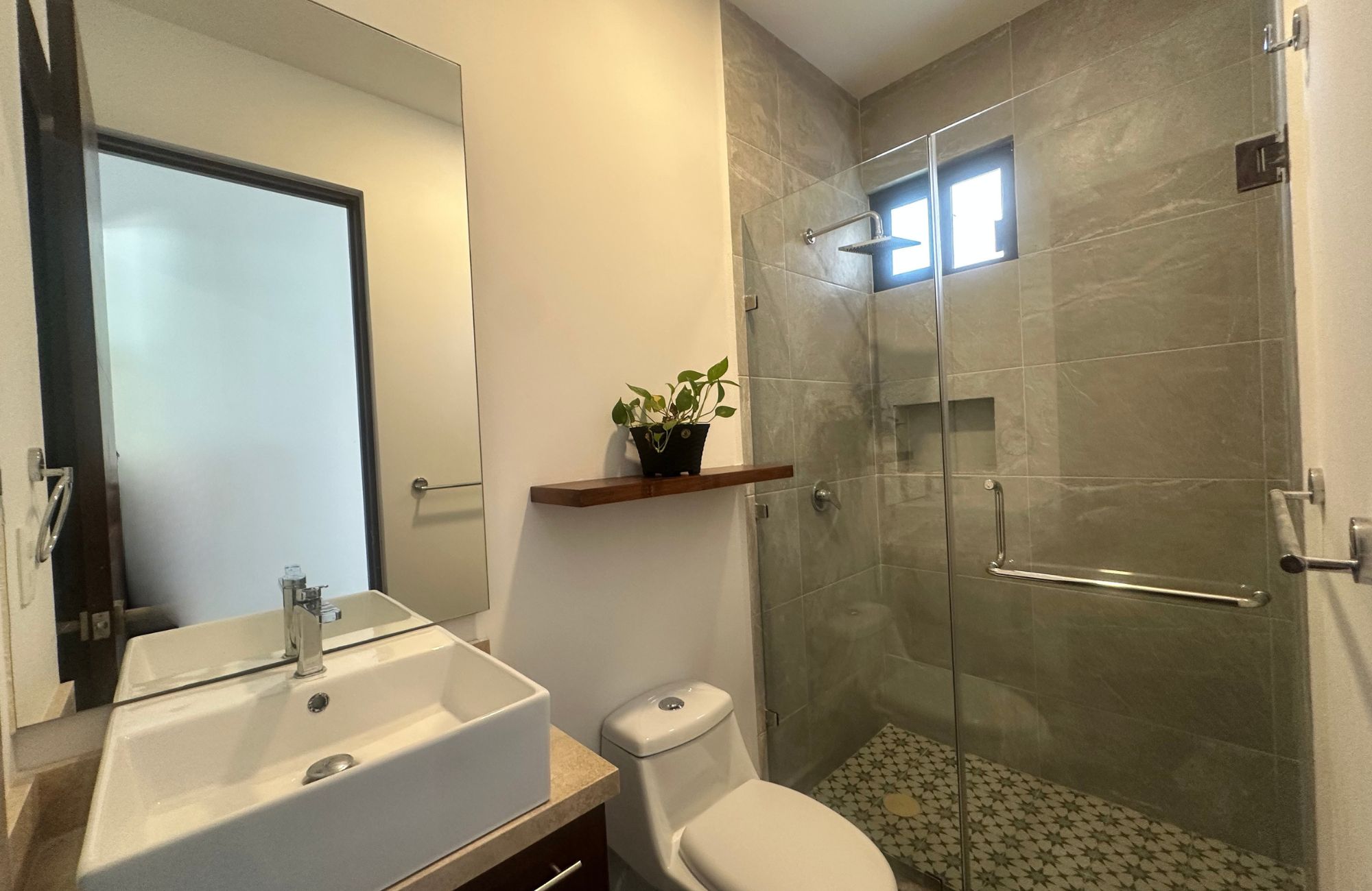 House with Private Pool, For Sale, Residencial Rio, Huayac&aacute;n, Canc&uacute;n