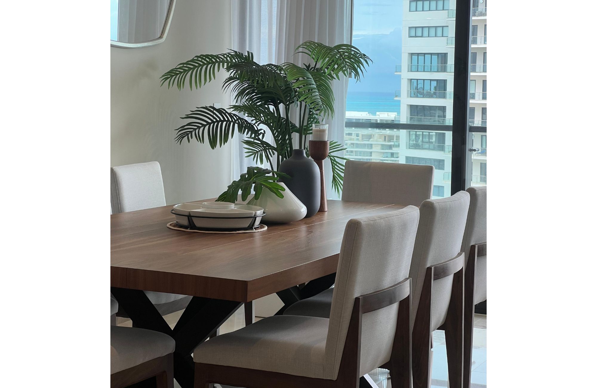 Departamento de lujo con vista al mar y la marina, canchas deportivas, muelle, golf, marina,en venta Puerto Canc&uacute;n.