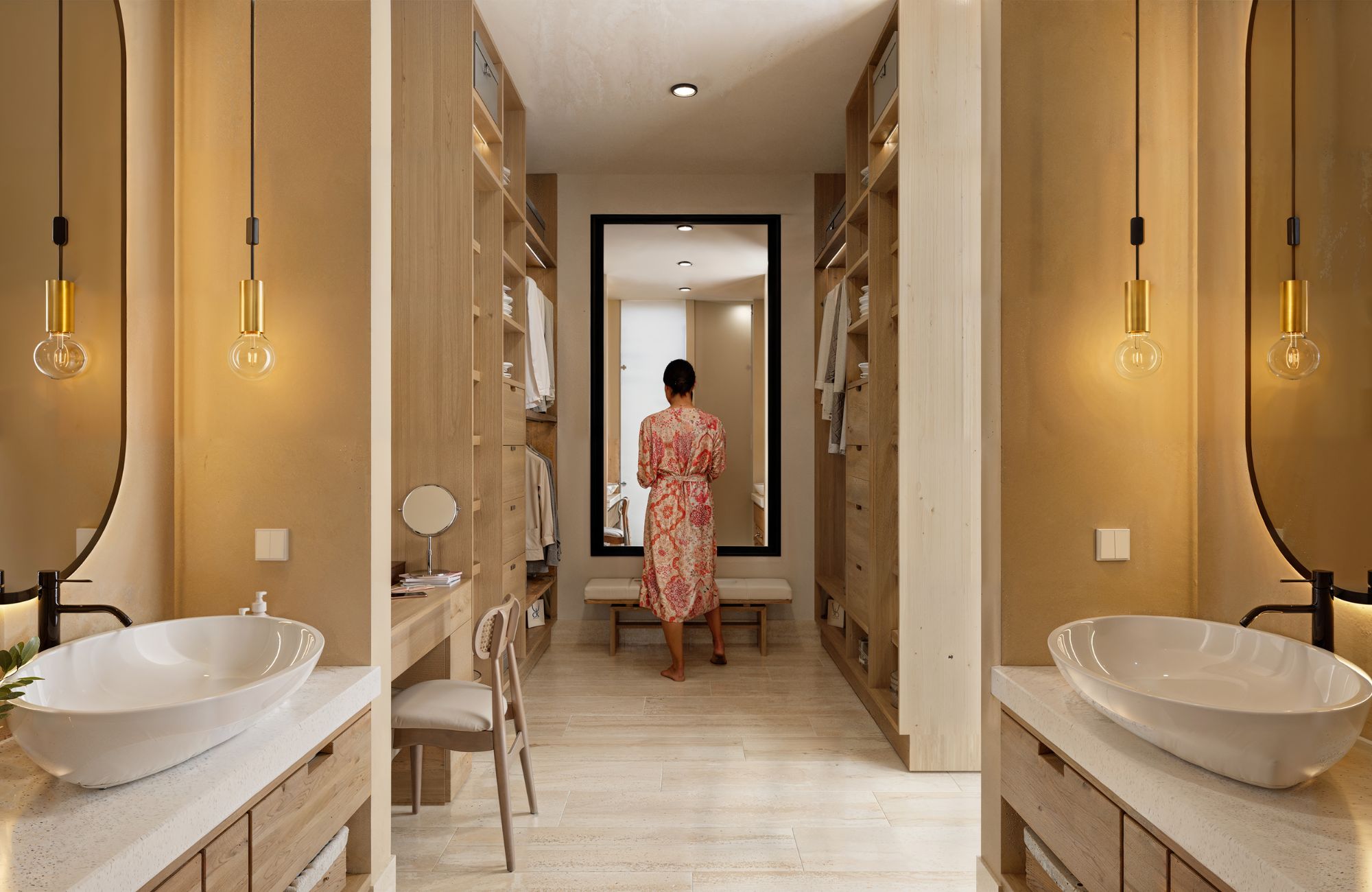 House with anti-hurricane blinds and solar panels, for sale, Allegranza, Playa del Carmen