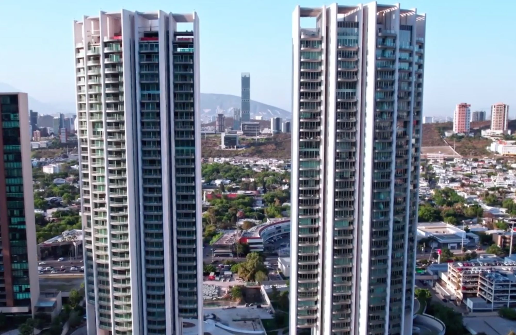 Apartment with golf simulator for sale, San Pedro, Monterrey