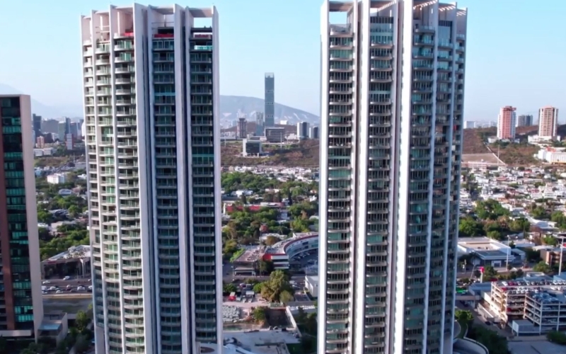 Apartment with golf simulator for sale, San Pedro, Monterrey