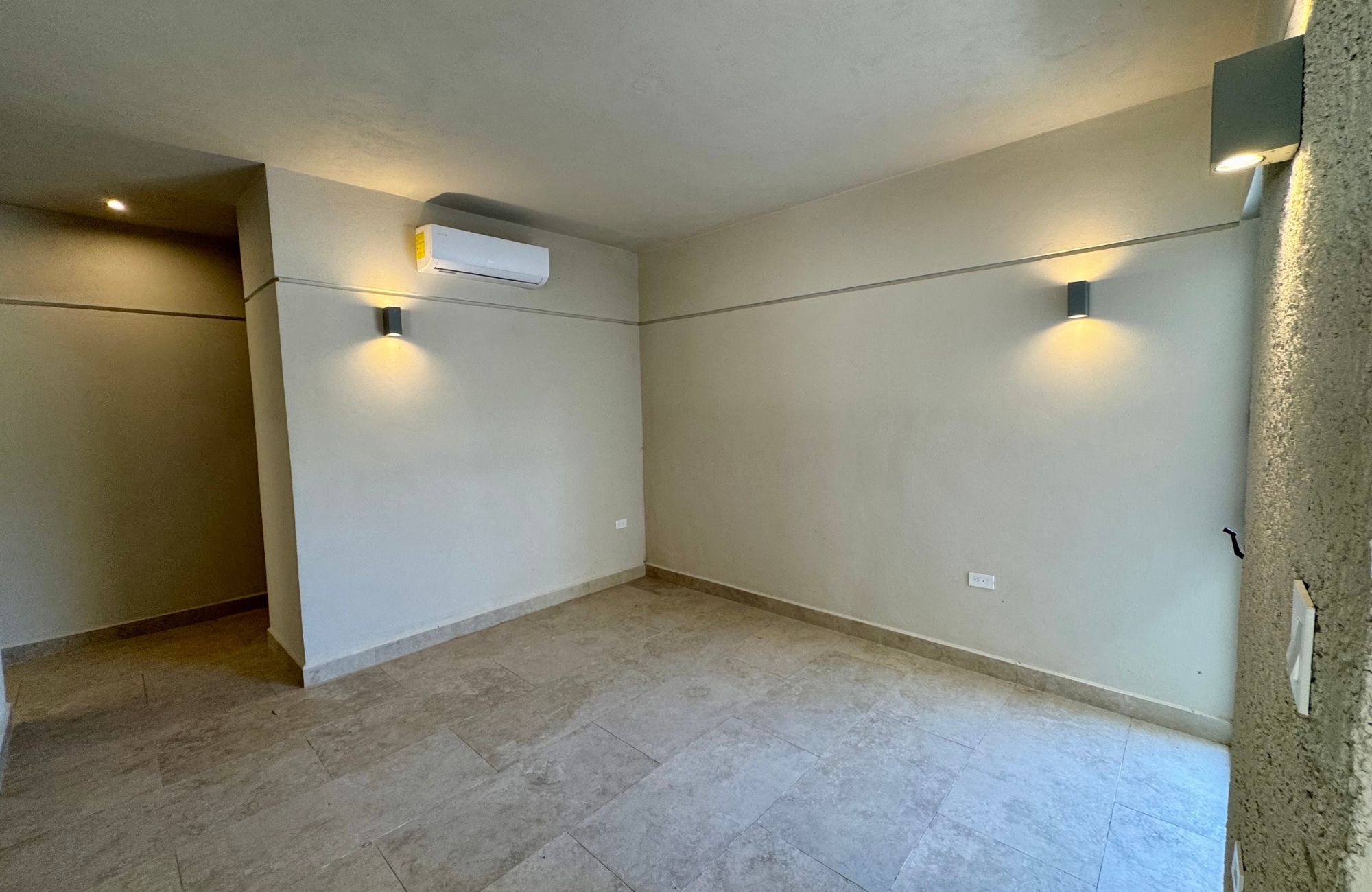 House with Expansion Potential, For Sale, Adolfo L&oacute;pez Mateos, Cozumel