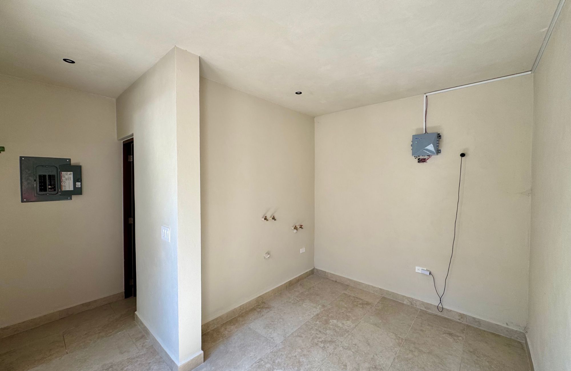 House with Expansion Potential, For Sale, Adolfo L&oacute;pez Mateos, Cozumel