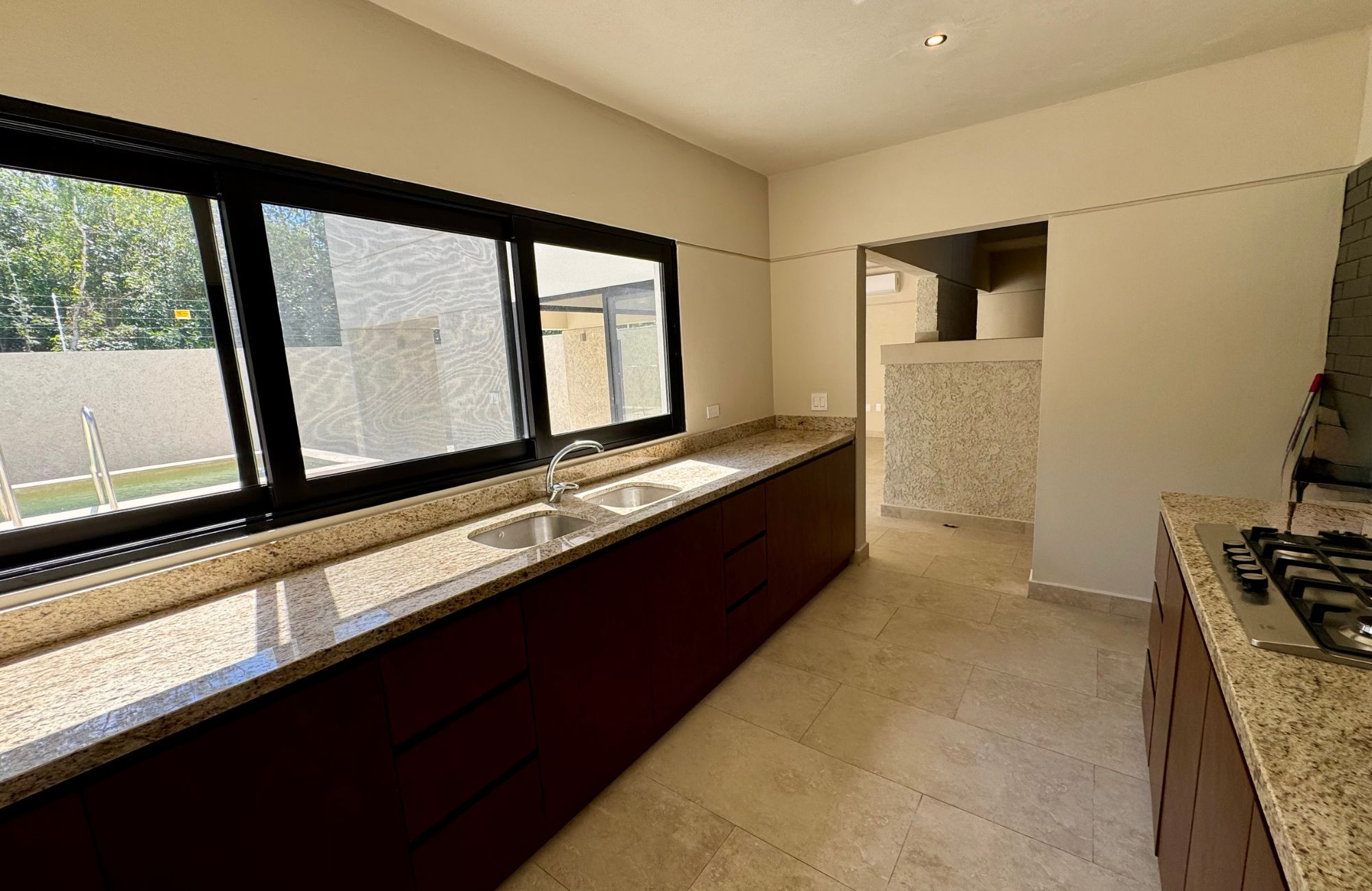 House with Expansion Potential, For Sale, Adolfo L&oacute;pez Mateos, Cozumel