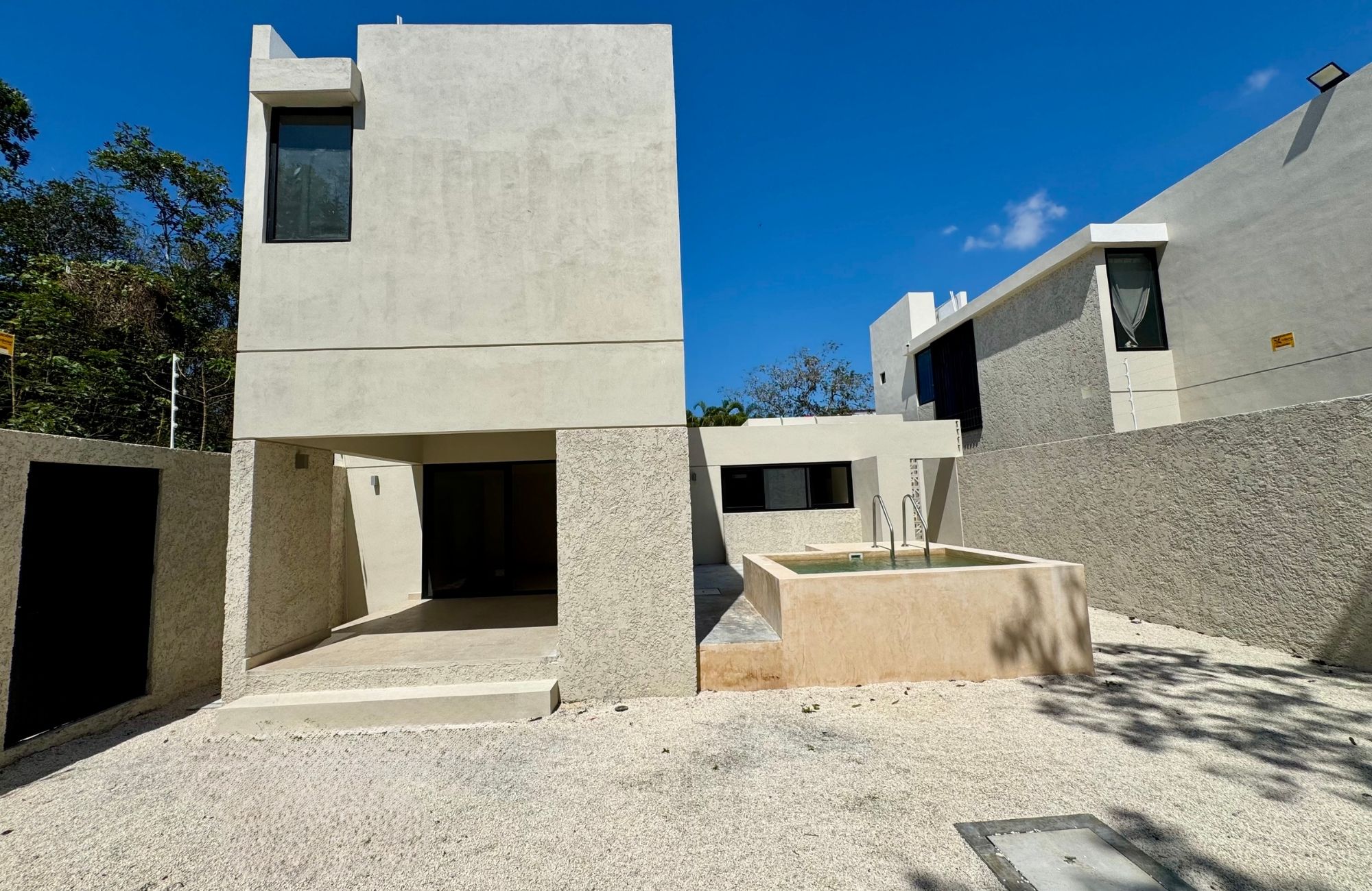 House with Expansion Potential, For Sale, Adolfo L&oacute;pez Mateos, Cozumel