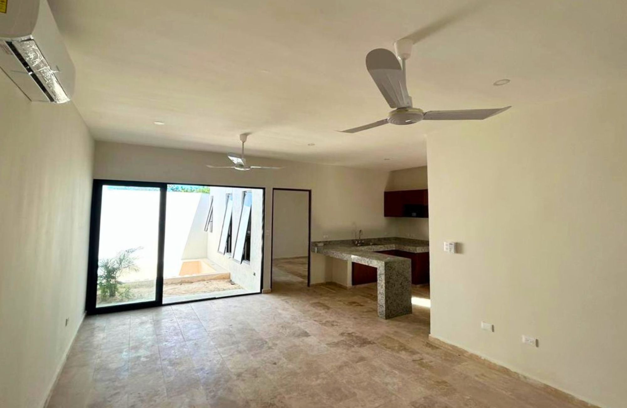 House in gated community, garden, terrace, pre-construction, CD Caucel, M&eacute;rida