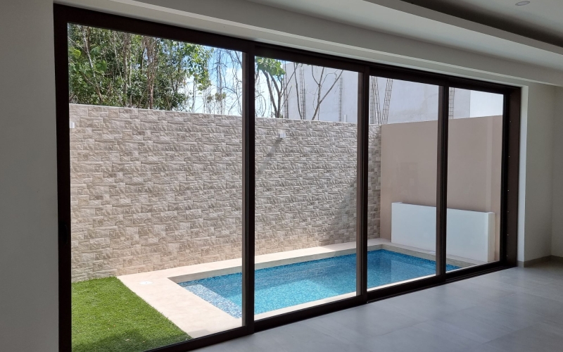 Three-level house with private pool, for sale, R&iacute;o Residencial, Canc&uacute;n