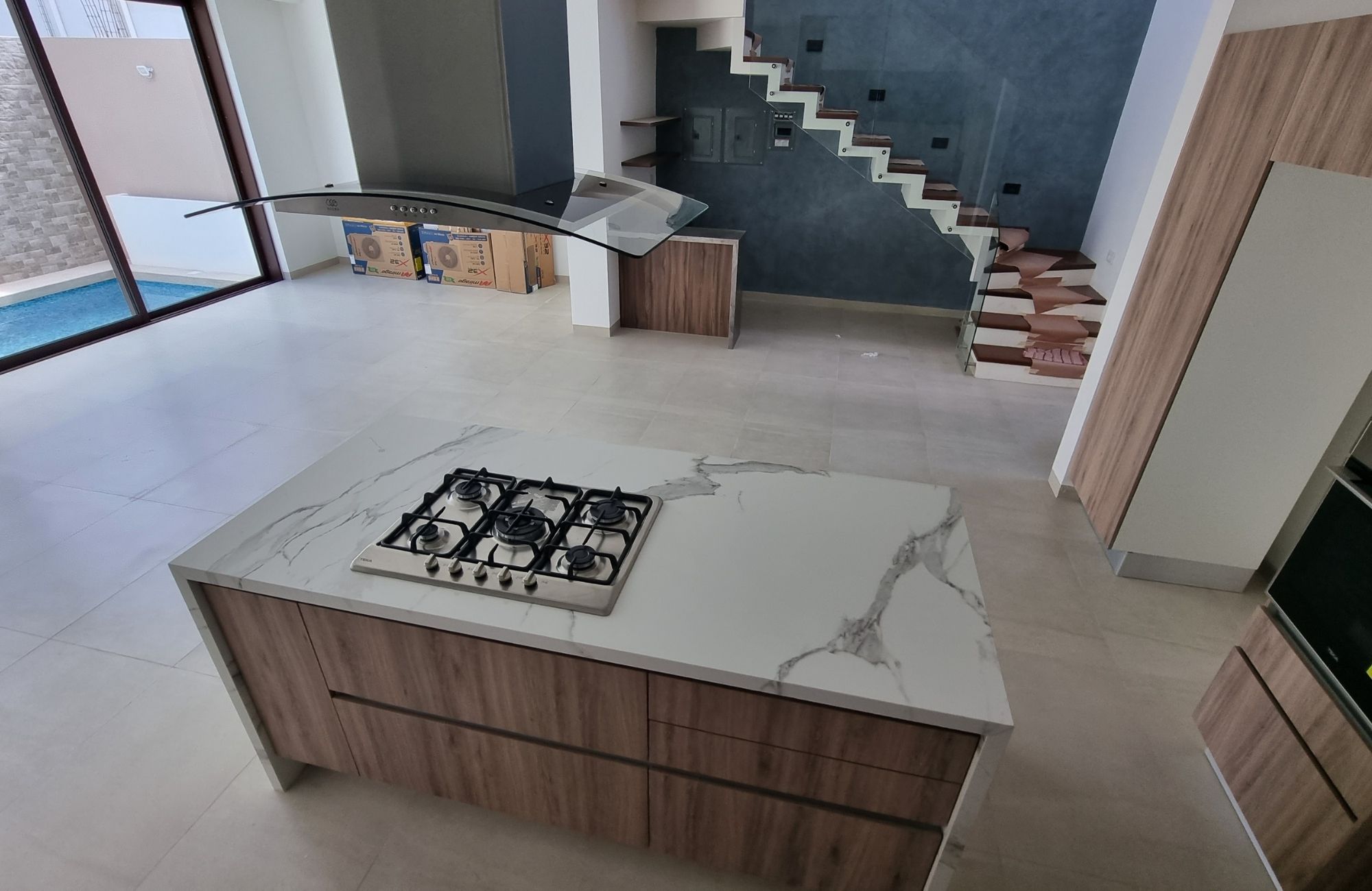 House with private pool, high ceilings for sale in Aqua gated community, Cancun.