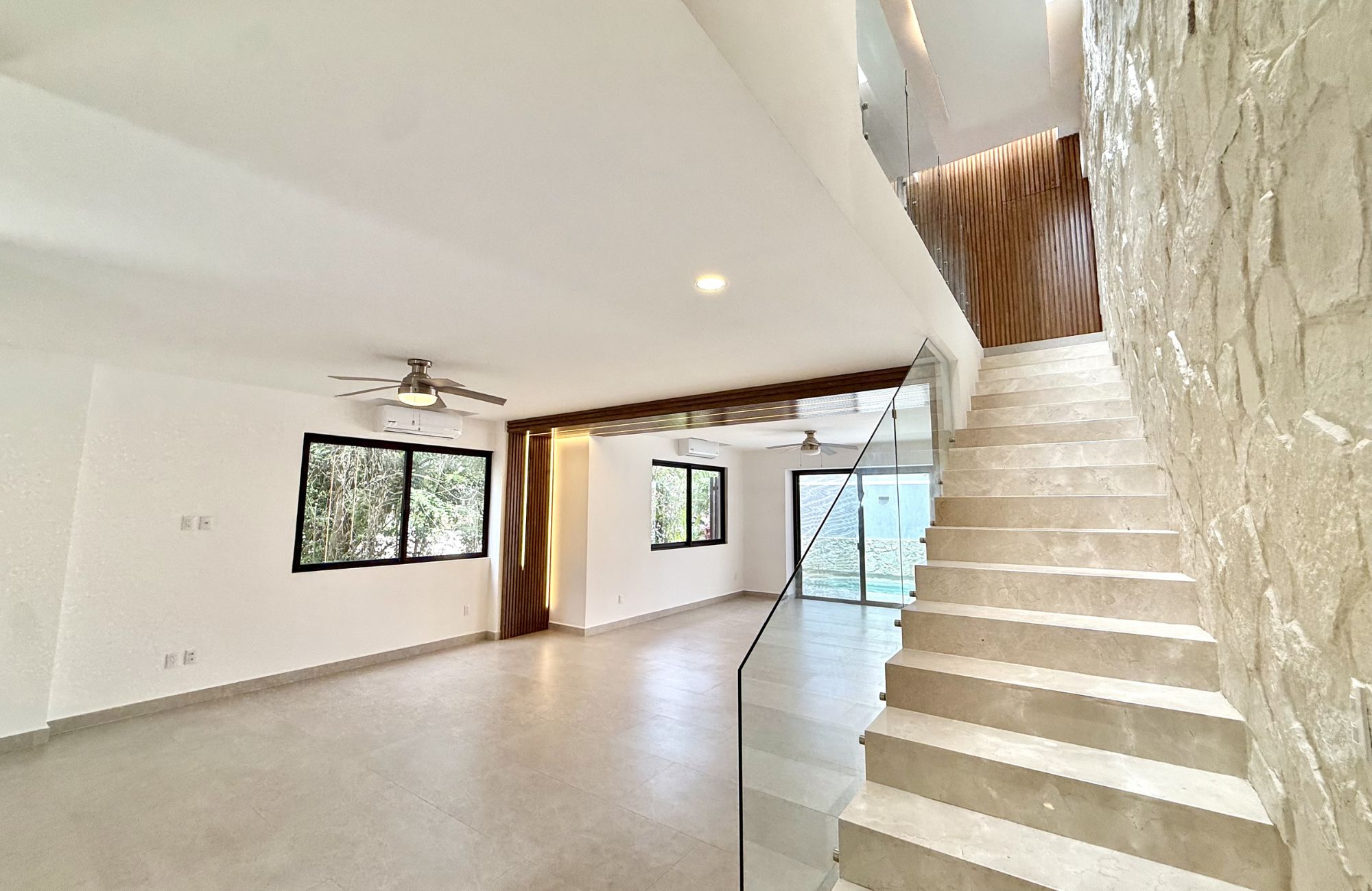 House with private pool, high ceilings for sale in Aqua gated community, Cancun.