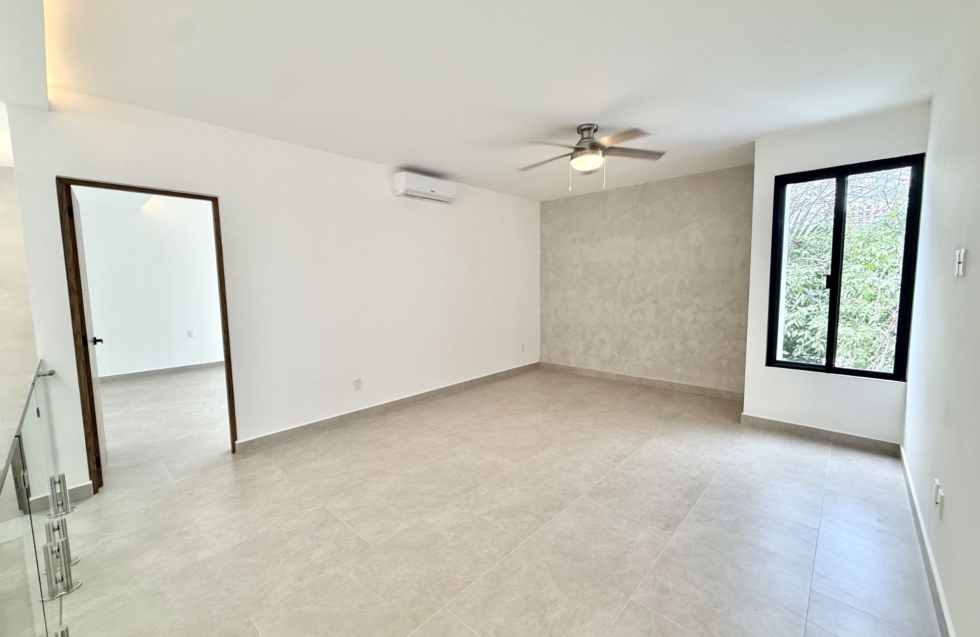 House with private pool, high ceilings for sale in Aqua gated community, Cancun.