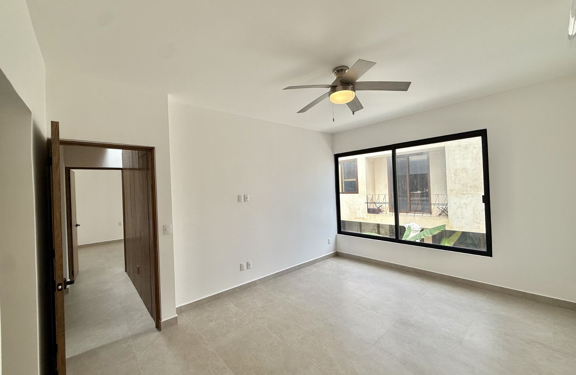 House with private pool, high ceilings for sale in Aqua gated community, Cancun.