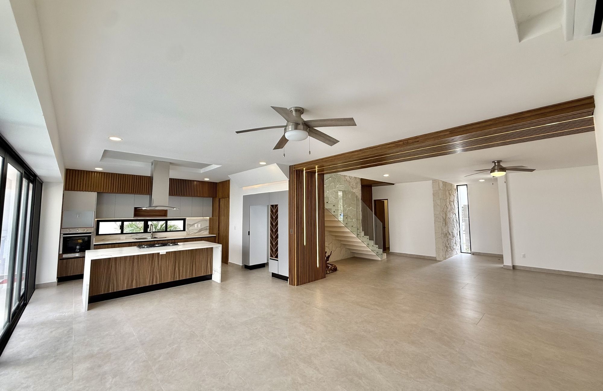 House with private pool, high ceilings for sale in Aqua gated community, Cancun.