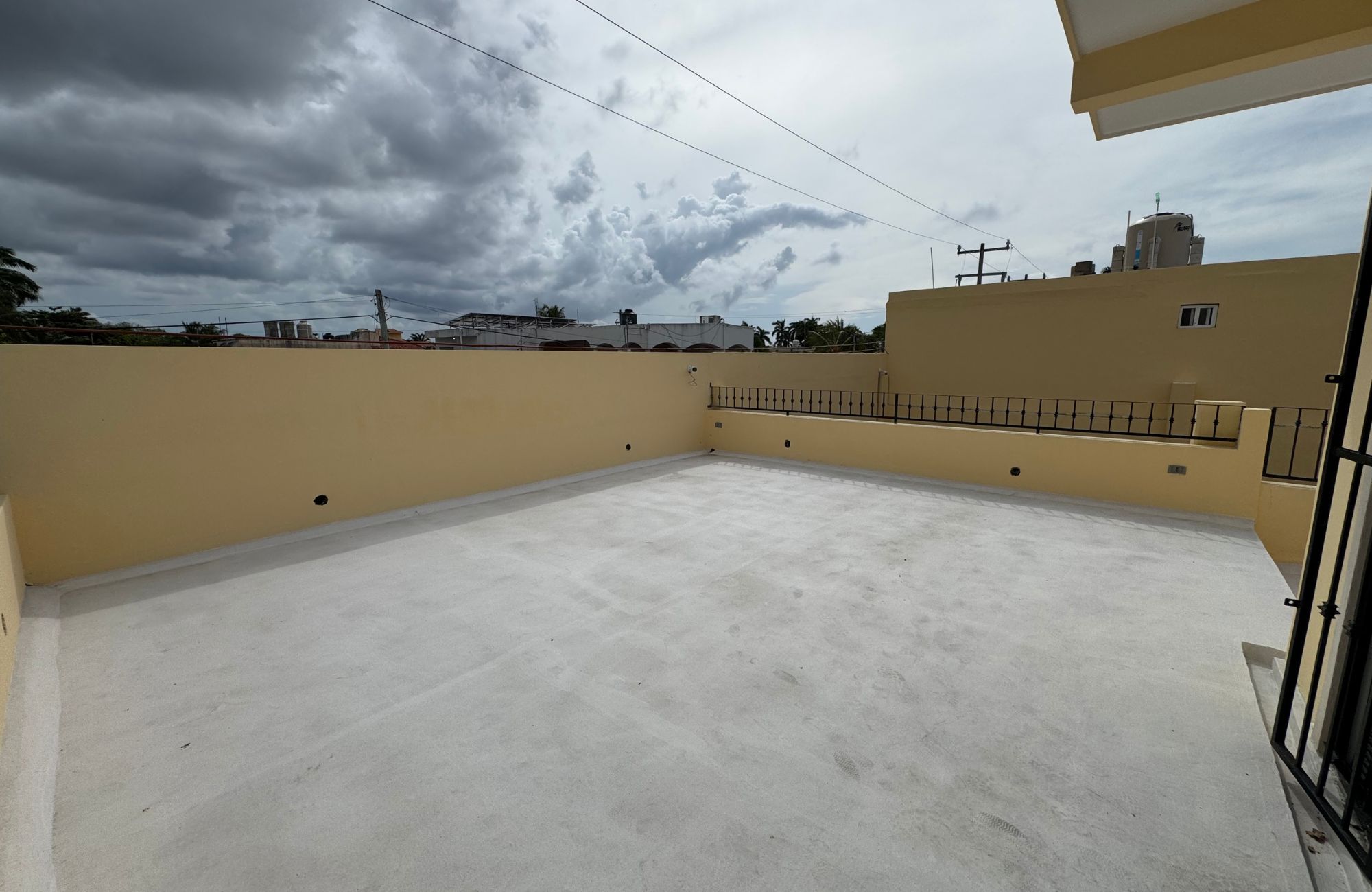 House with spacious backyard, excellent potential, for sale, Centro, Cozumel