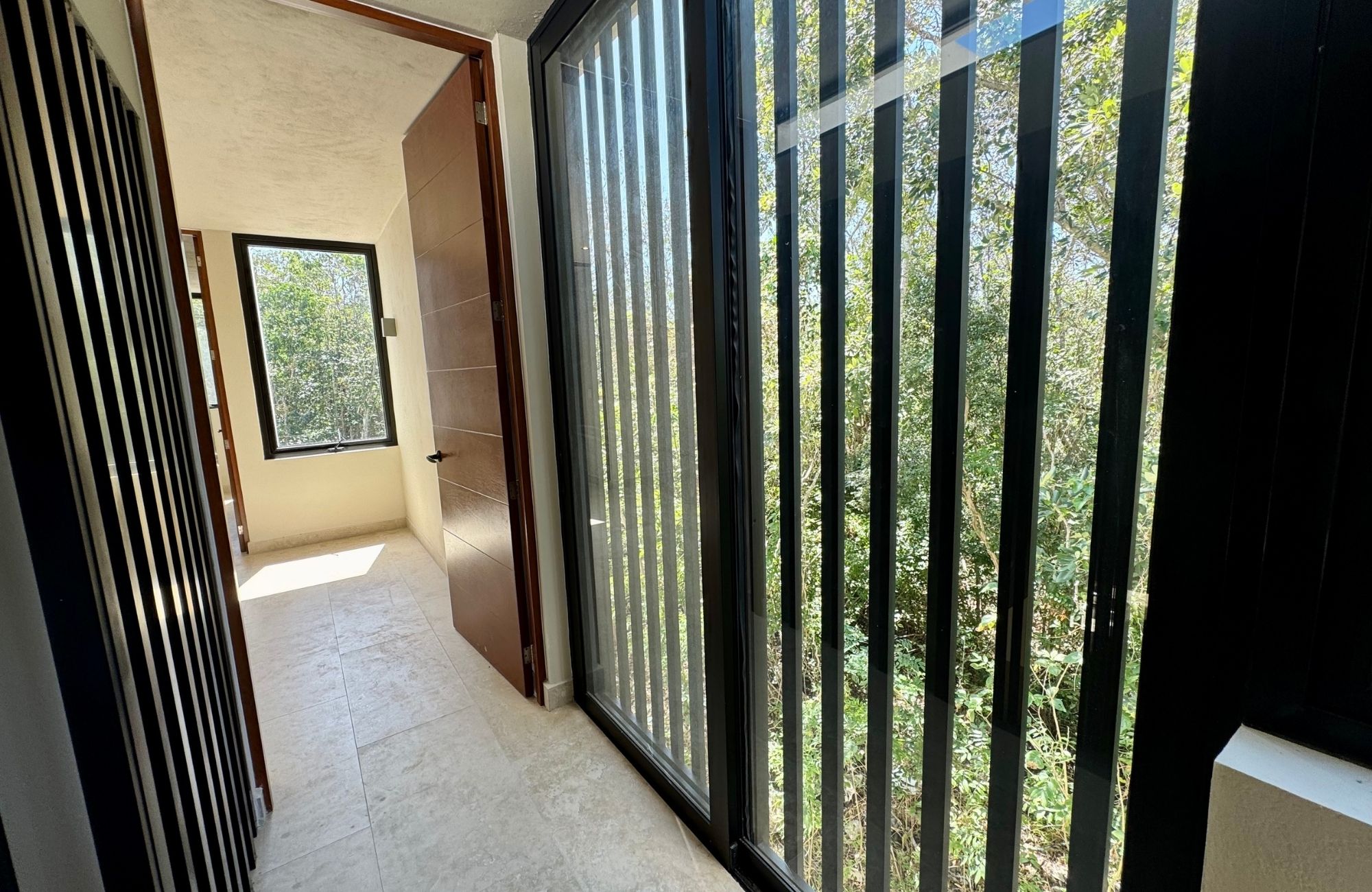 House with garden, private pool, and terrace for sale, Ave. Pedro Joaqu&iacute;n Coldwell, Cozumel