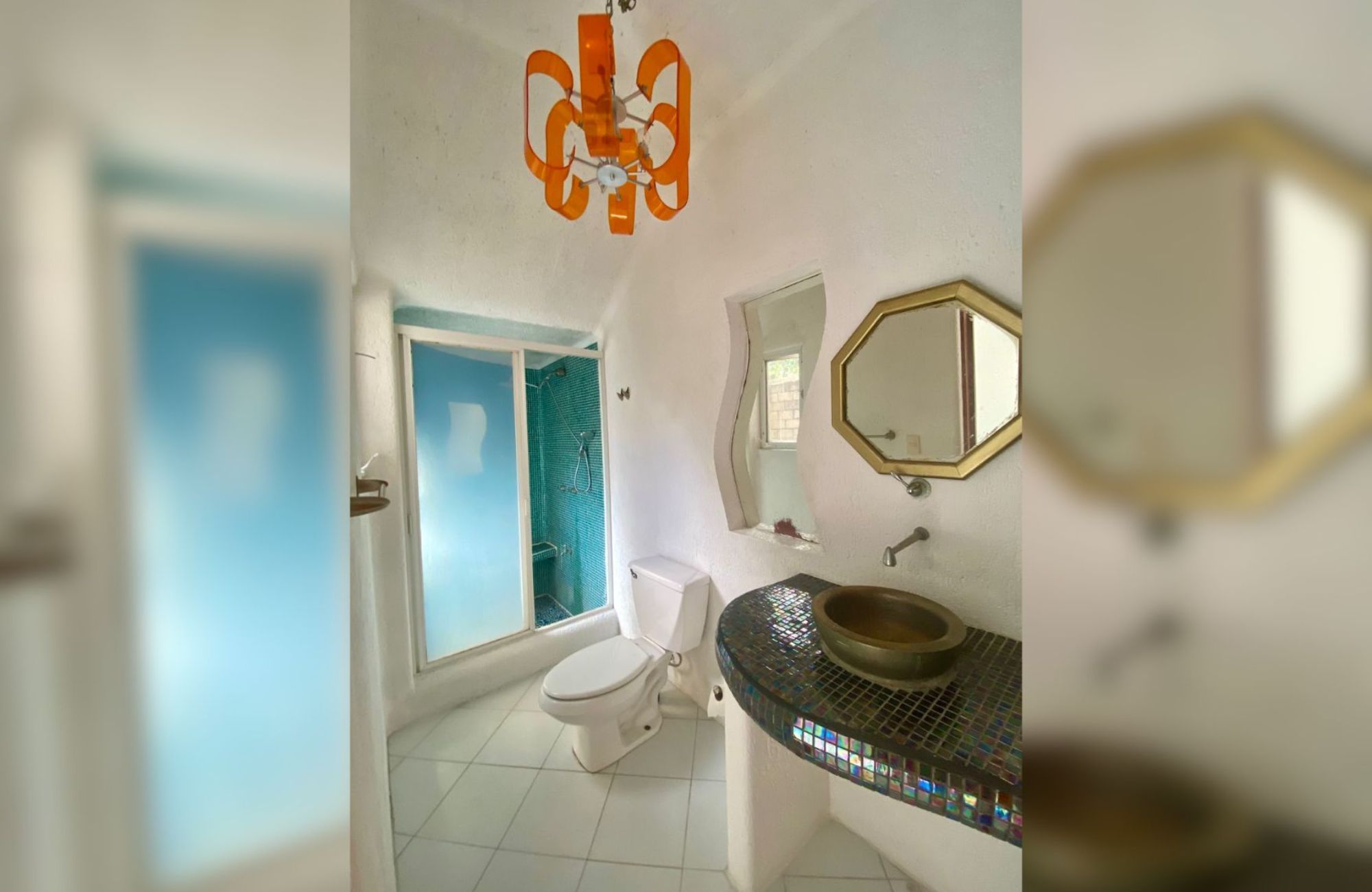 House with garden, private pool, and terrace for sale, Ave. Pedro Joaqu&iacute;n Coldwell, Cozumel