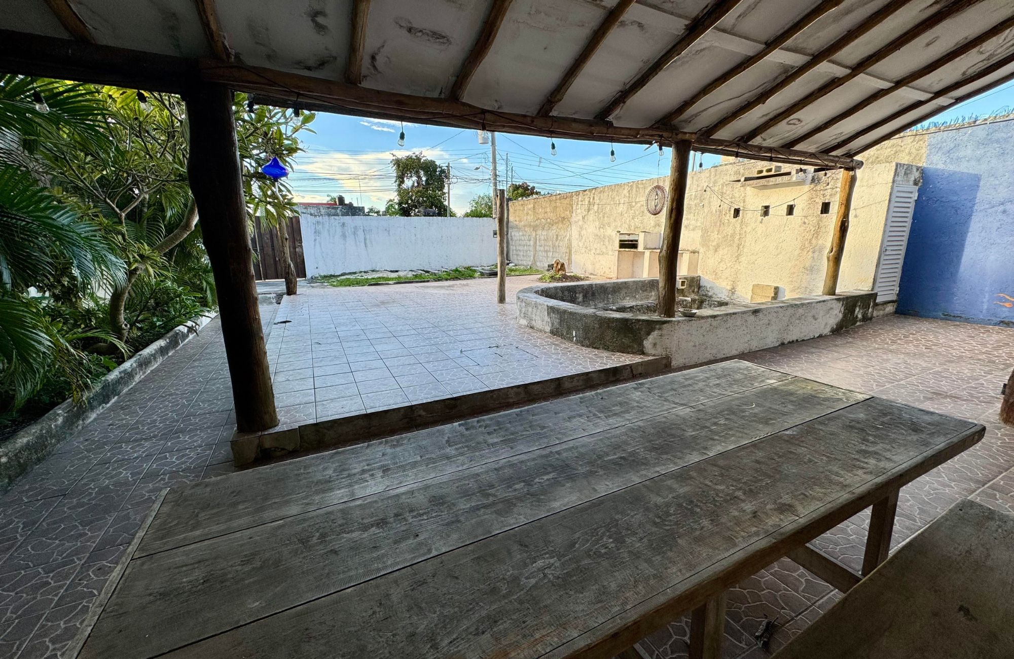 House with garden, private pool, and terrace for sale, Ave. Pedro Joaqu&iacute;n Coldwell, Cozumel