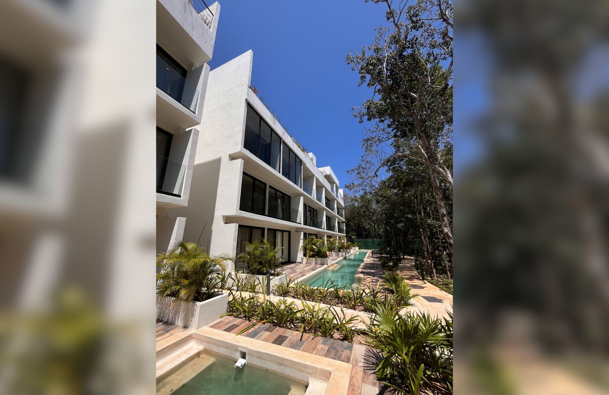 Departamento con jard&iacute;n y alberca privada, gimnasio, restaurante, area de yoga al aire libre, bicicletas, 5 minutos de la playa