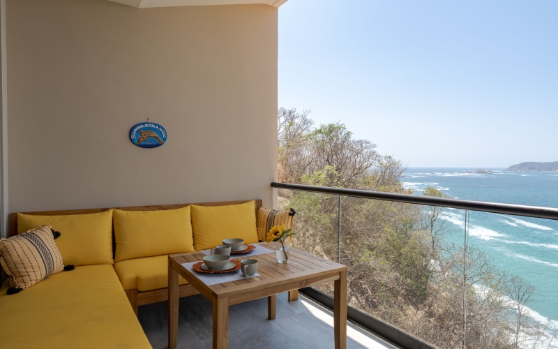 Beachfront condo for sale in Paradise Cove, El Tejon beach, Huatulco