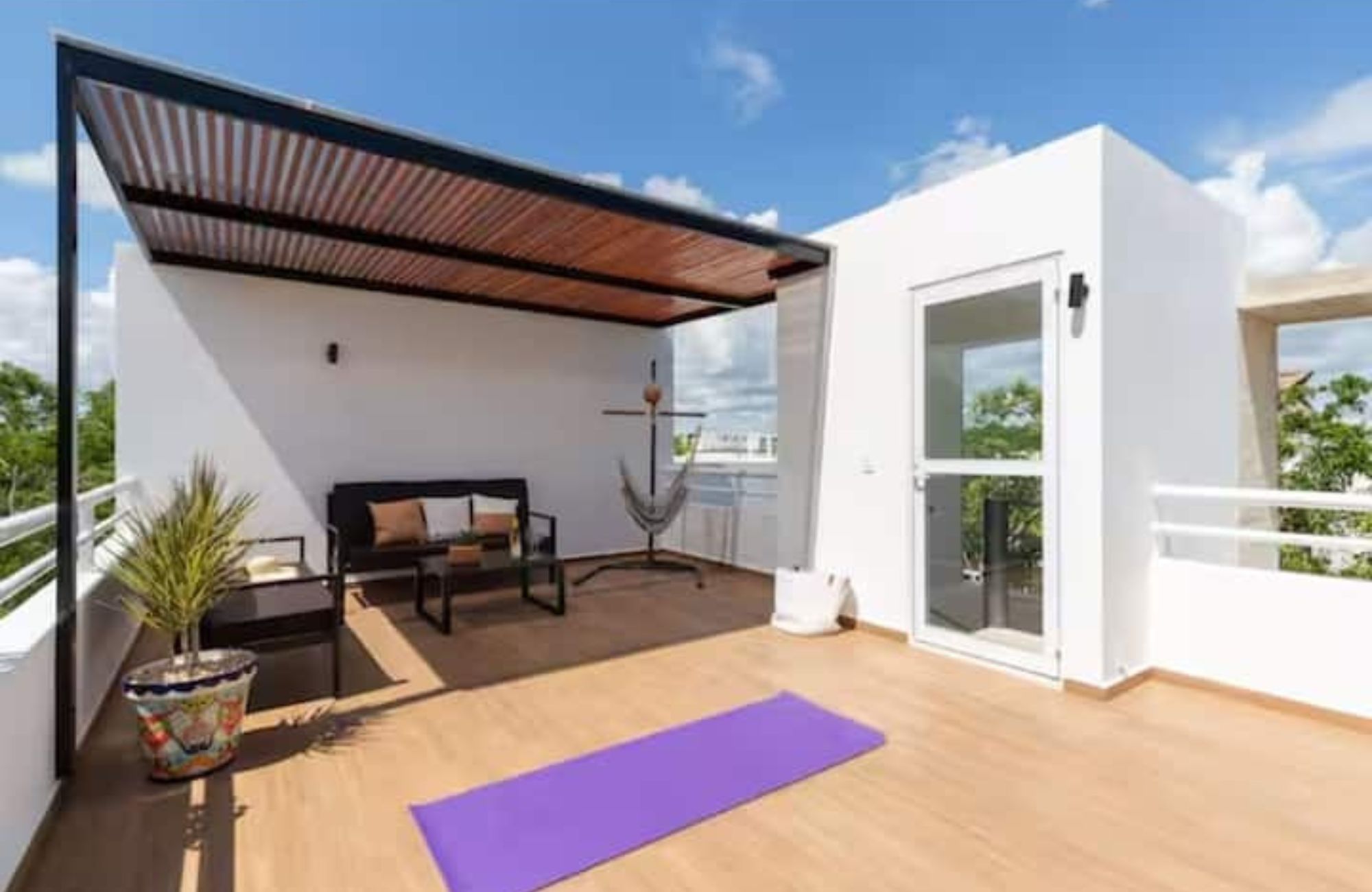 1 bedroom Penthouse with art walk, Boho style commercial area, green areas, 5 star hotel services in Tulum, sale.