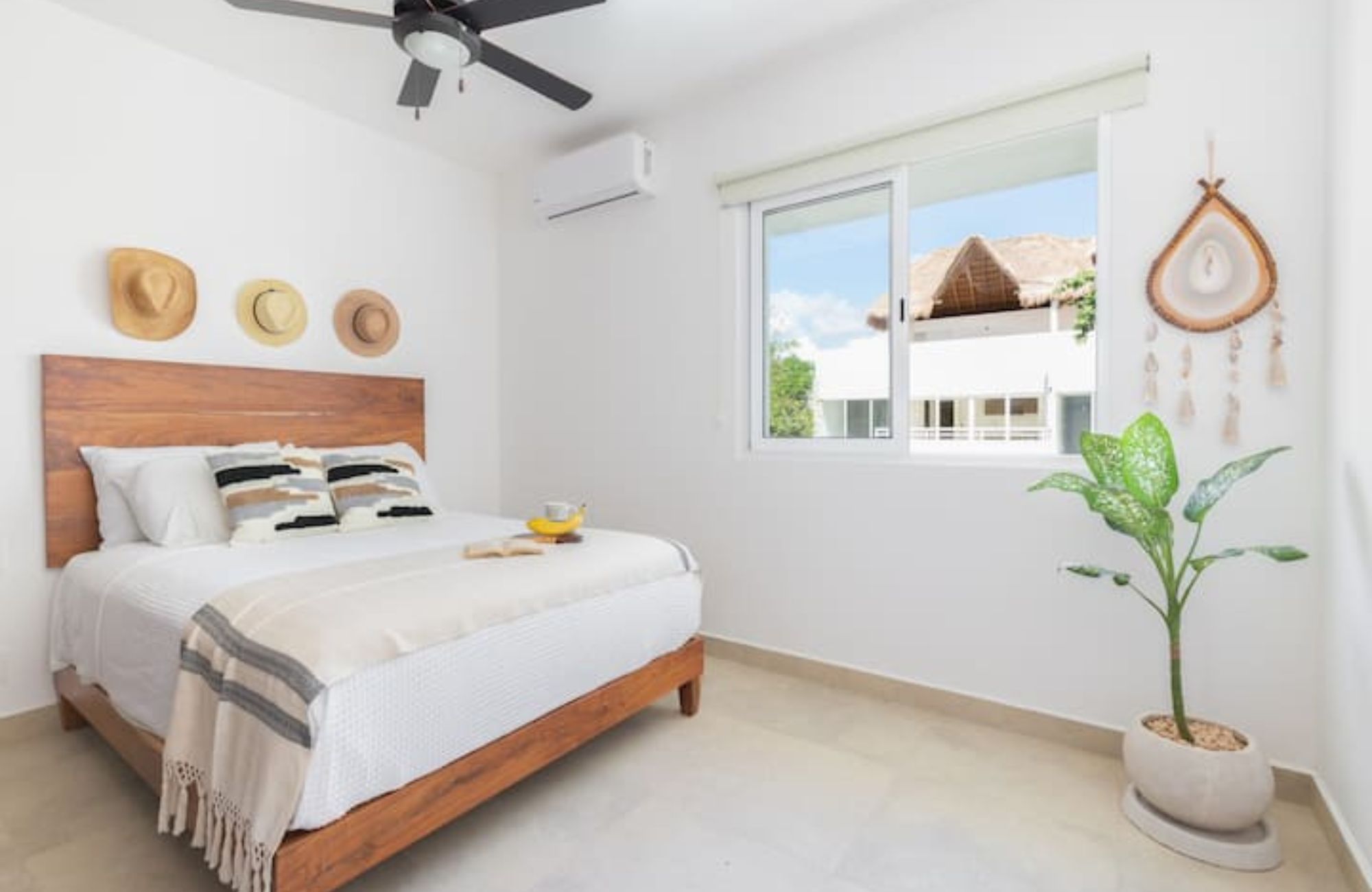 1 bedroom Penthouse with art walk, Boho style commercial area, green areas, 5 star hotel services in Tulum, sale.