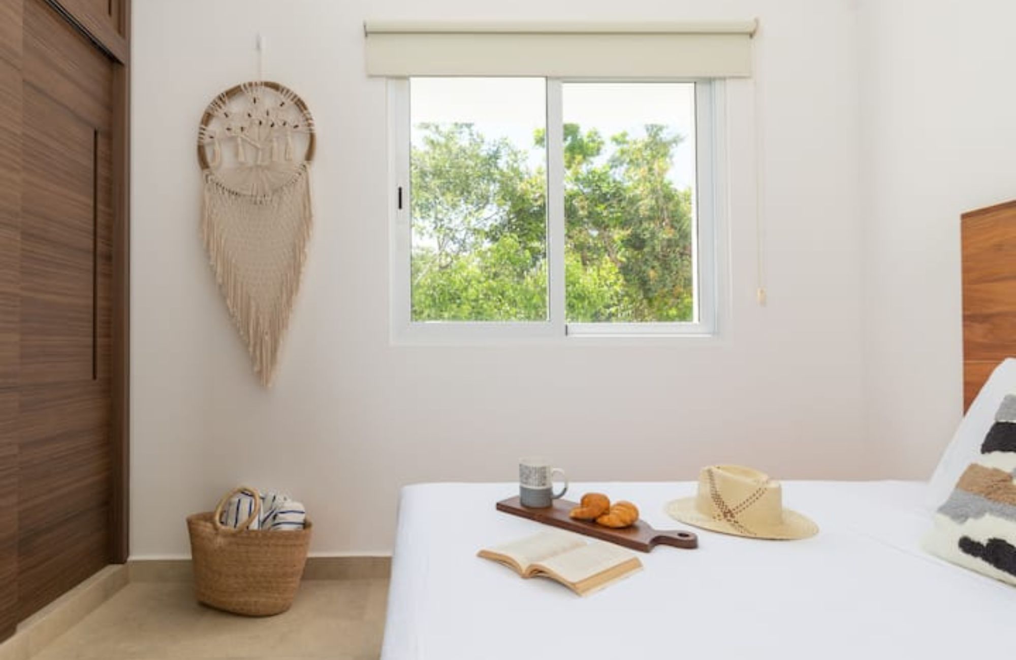 1 bedroom Penthouse with art walk, Boho style commercial area, green areas, 5 star hotel services in Tulum, sale.