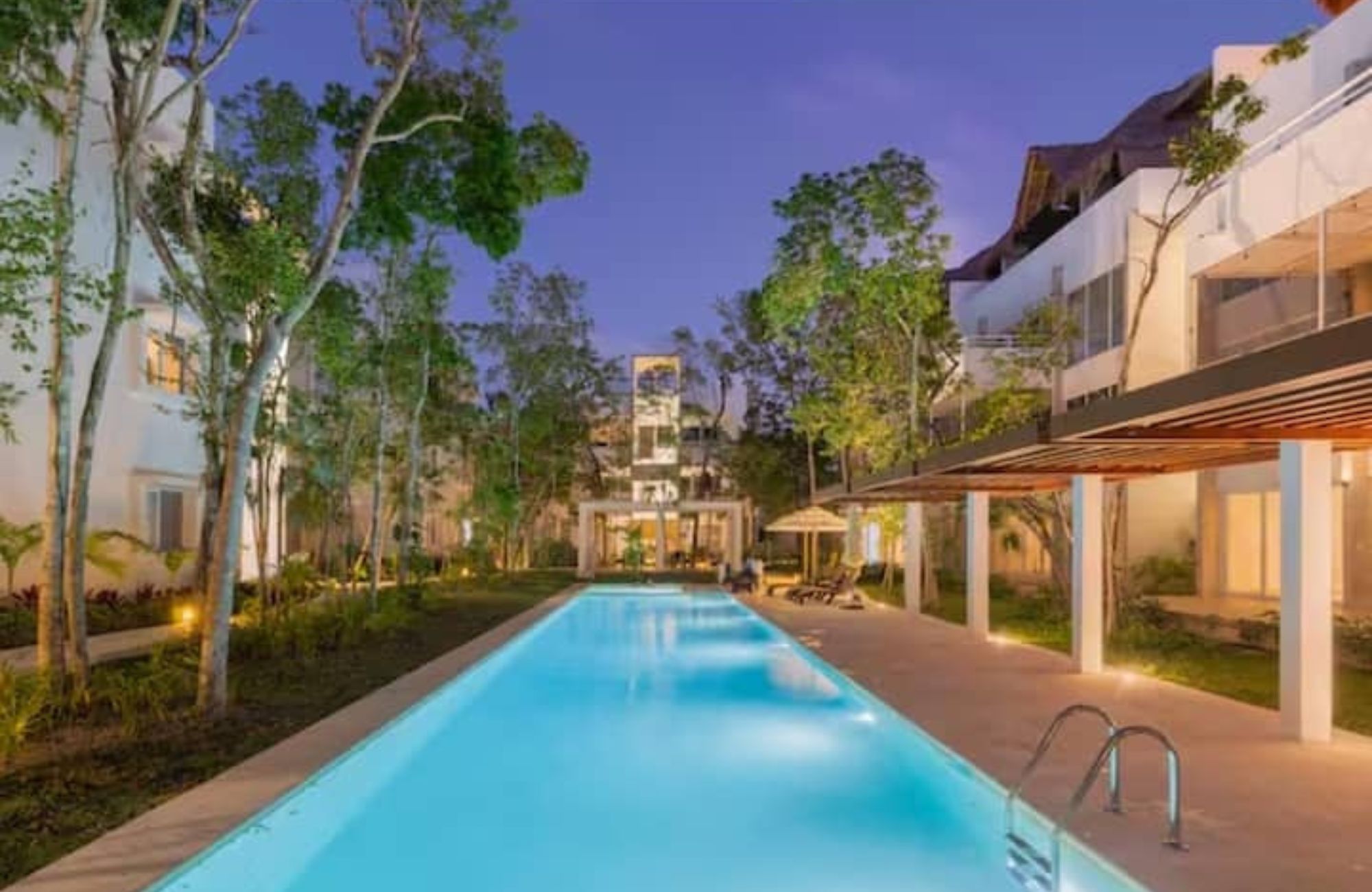 1 bedroom Penthouse with art walk, Boho style commercial area, green areas, 5 star hotel services in Tulum, sale.