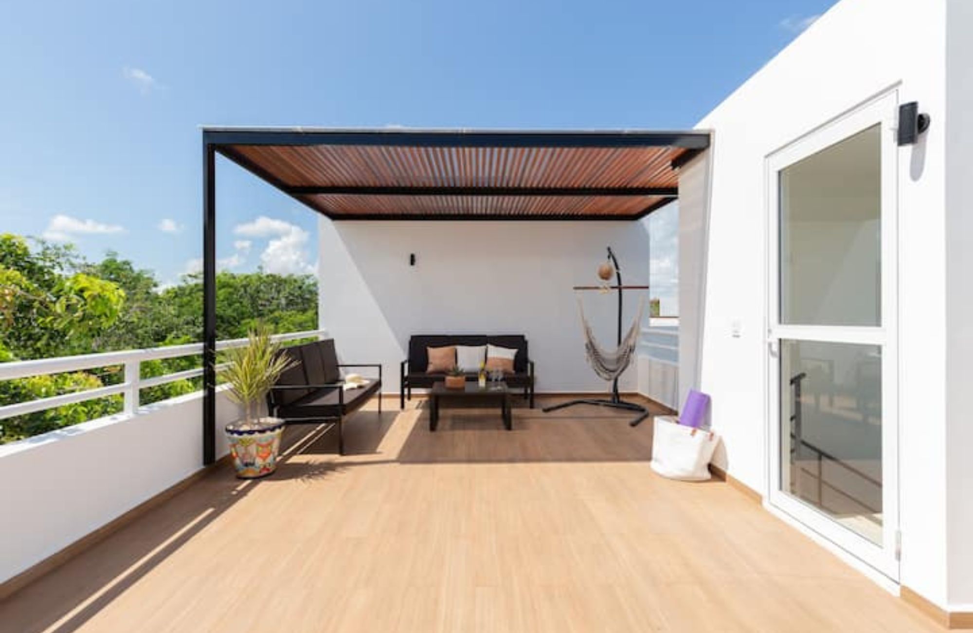 1 bedroom Penthouse with art walk, Boho style commercial area, green areas, 5 star hotel services in Tulum, sale.